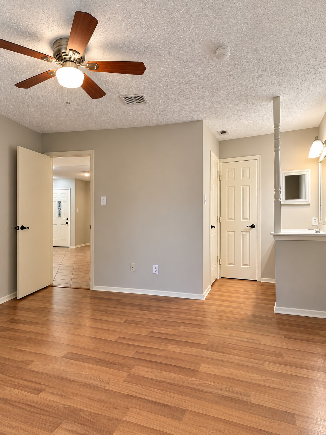 26415 Pine Canyon Drive Property Photo 11