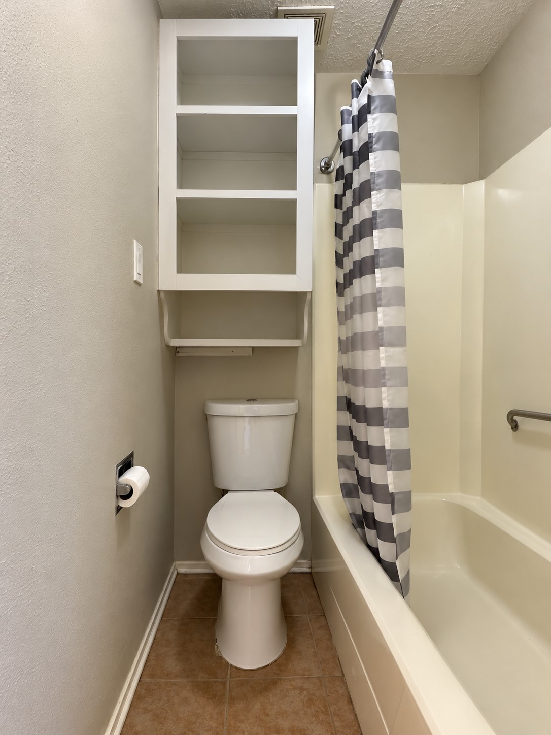 26415 Pine Canyon Drive Property Photo 13