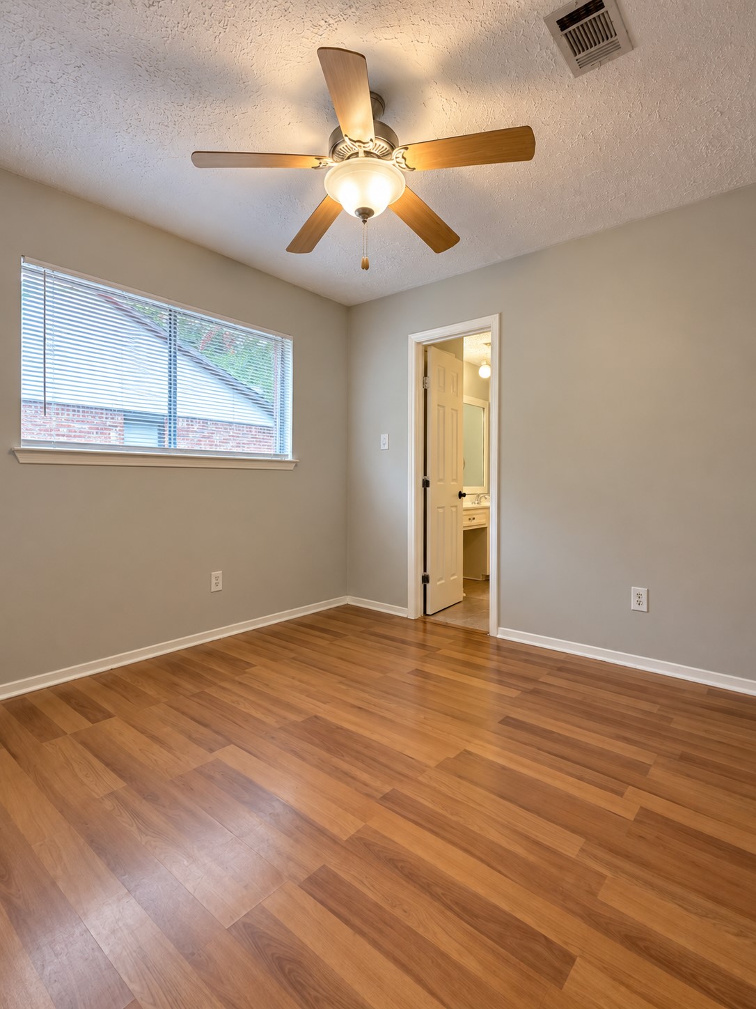 26415 Pine Canyon Drive Property Photo 19