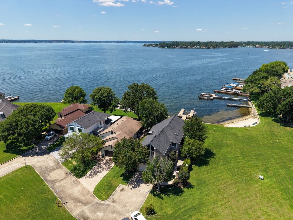 1607 Schooner Point Property Photo 42