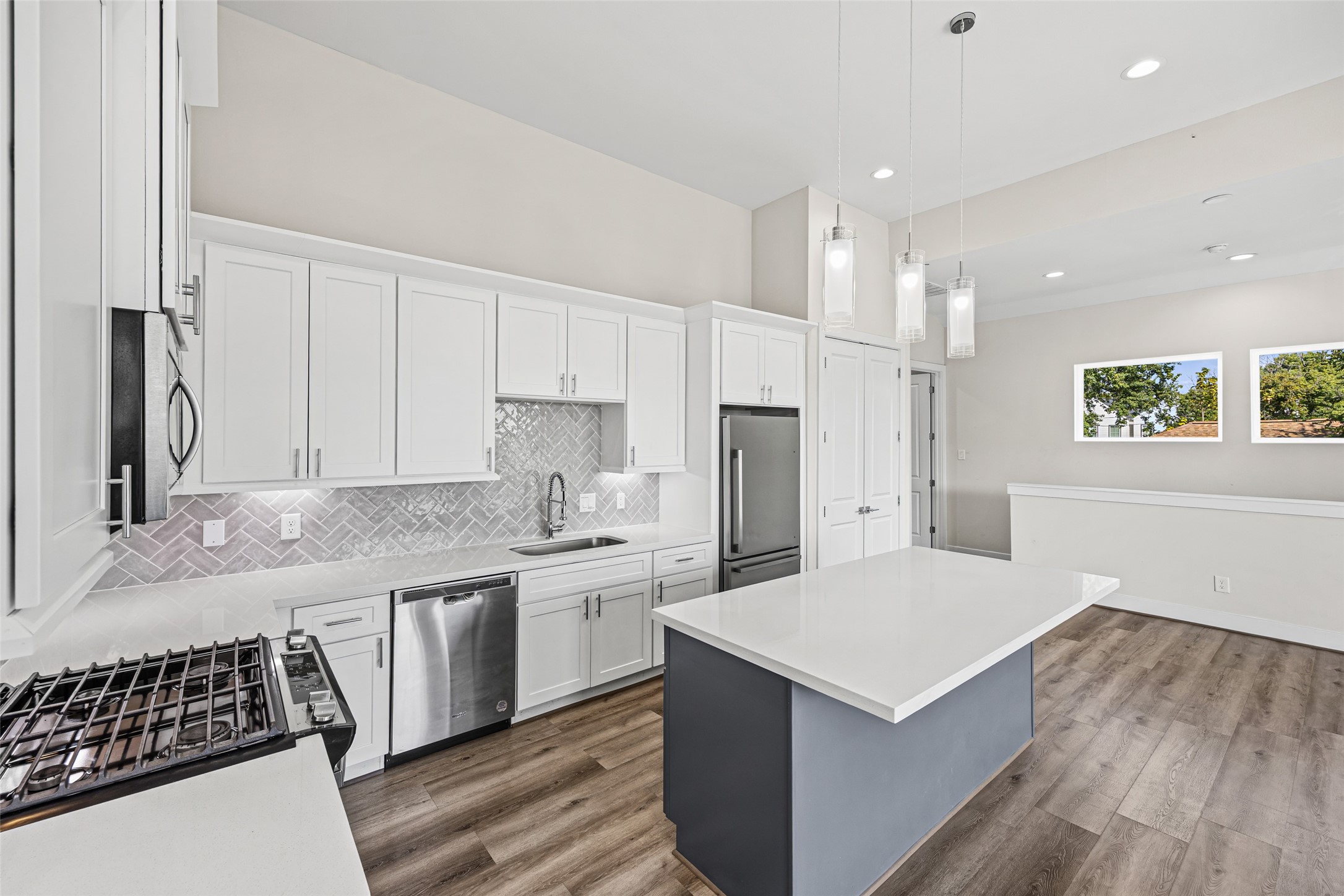 3407 Terry Street Property Photo 14