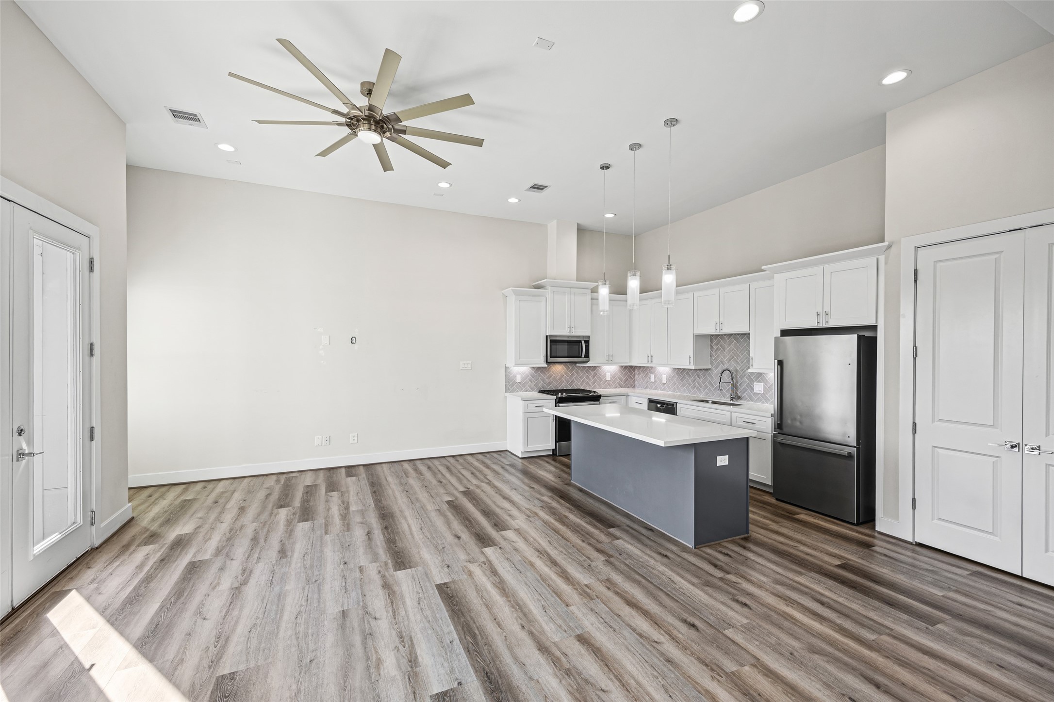 3407 Terry Street Property Photo 15