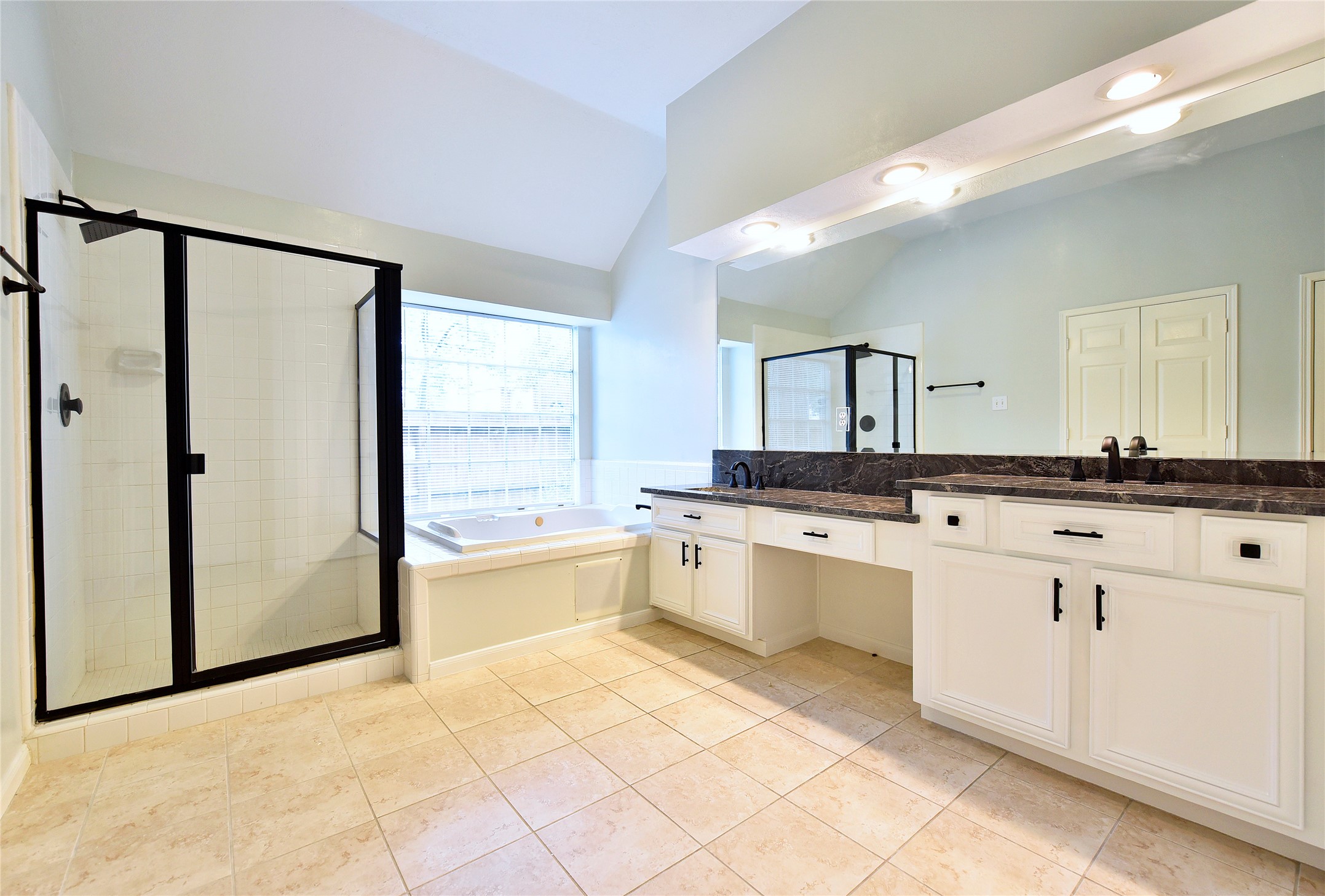 7602 Melody Circle Property Photo 14
