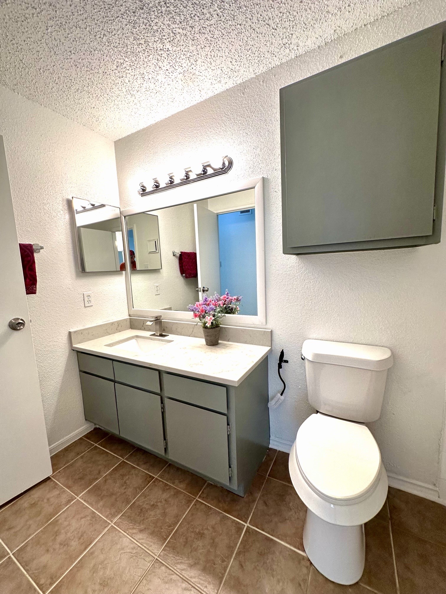 12660 Ashford Point Drive 315 Property Photo 8