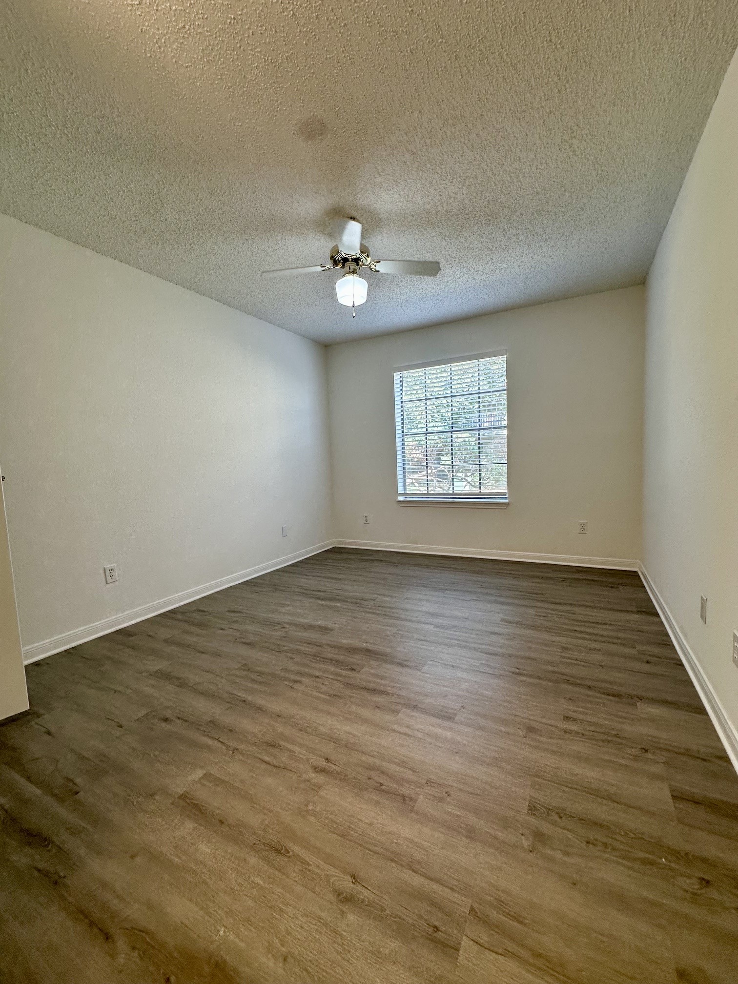 12660 Ashford Point Drive 315 Property Photo 9