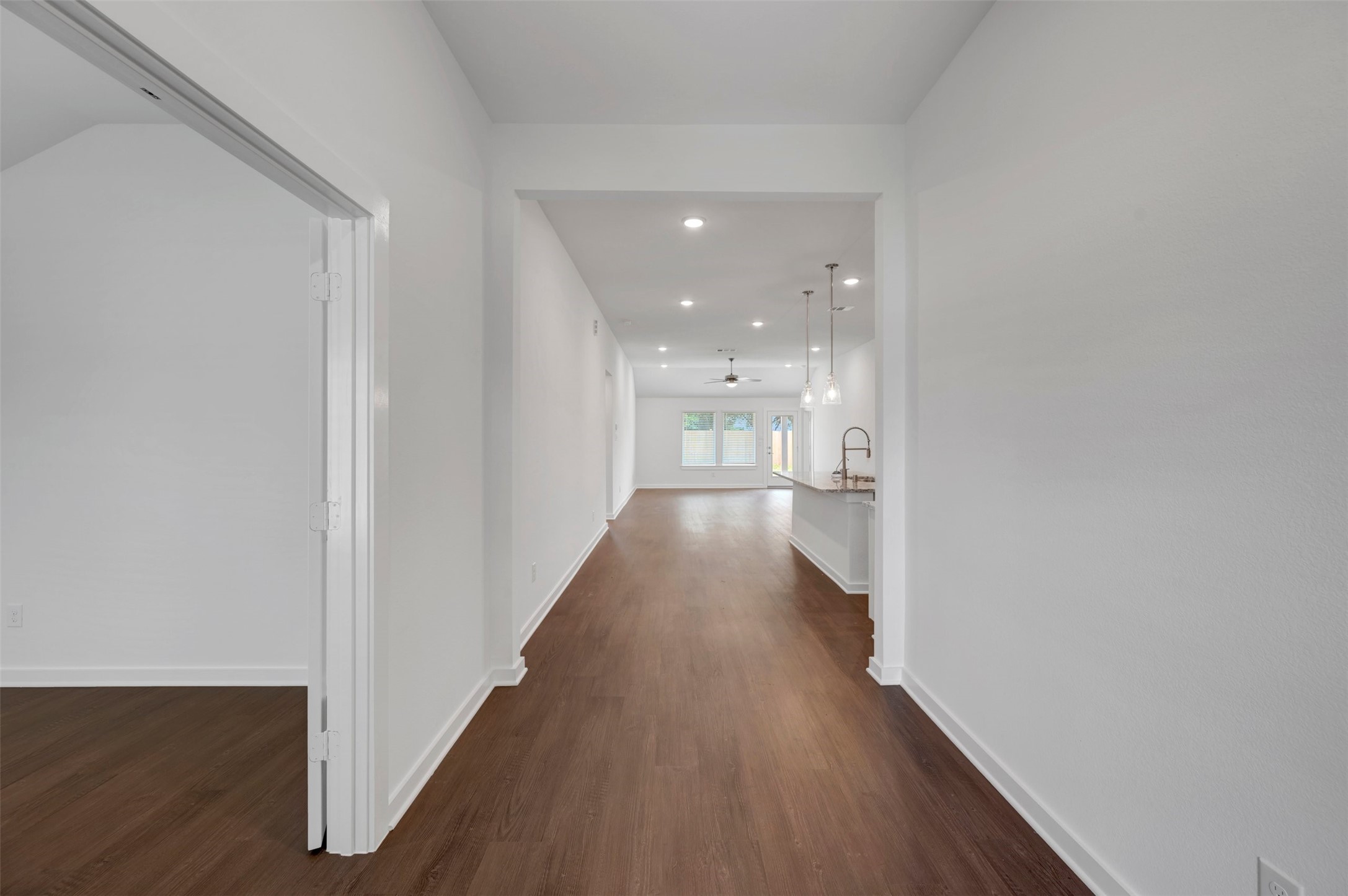 32123 Morning Luster Court Property Photo 11