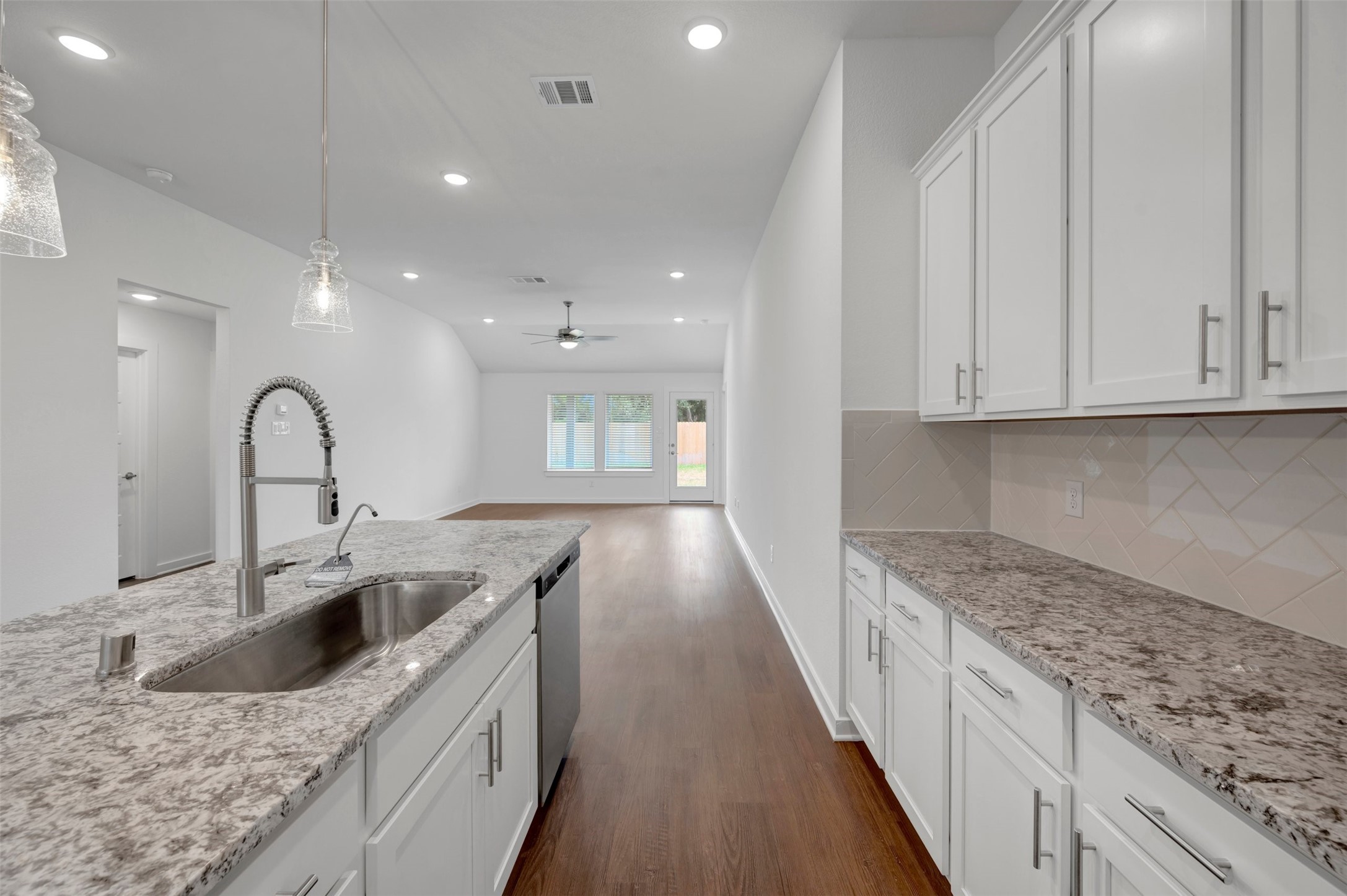 32123 Morning Luster Court Property Photo 27