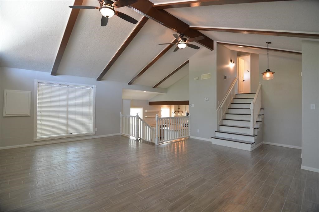 19118 Challe Circle W Property Photo 10