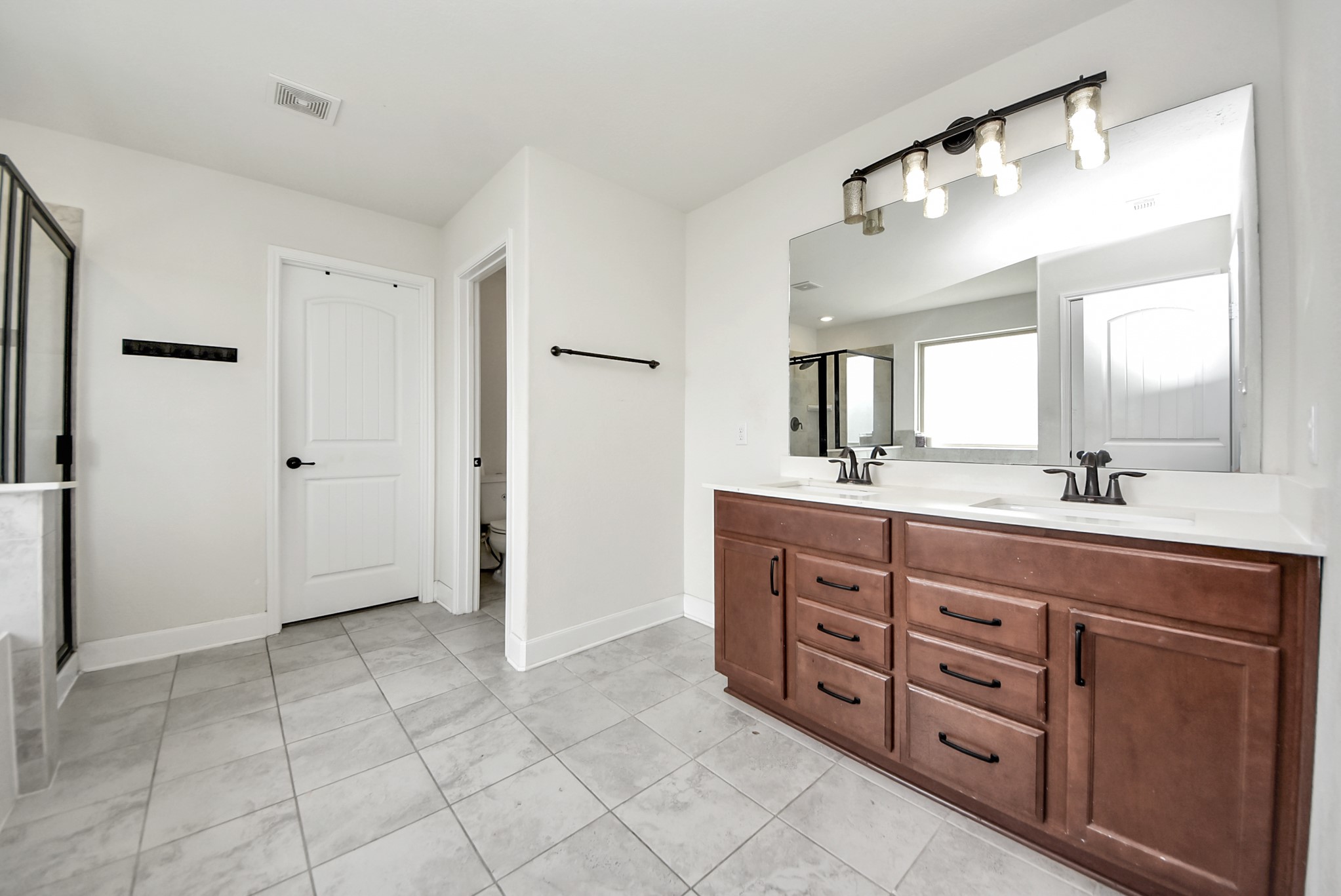 3705 Banbury Lane Property Photo 35