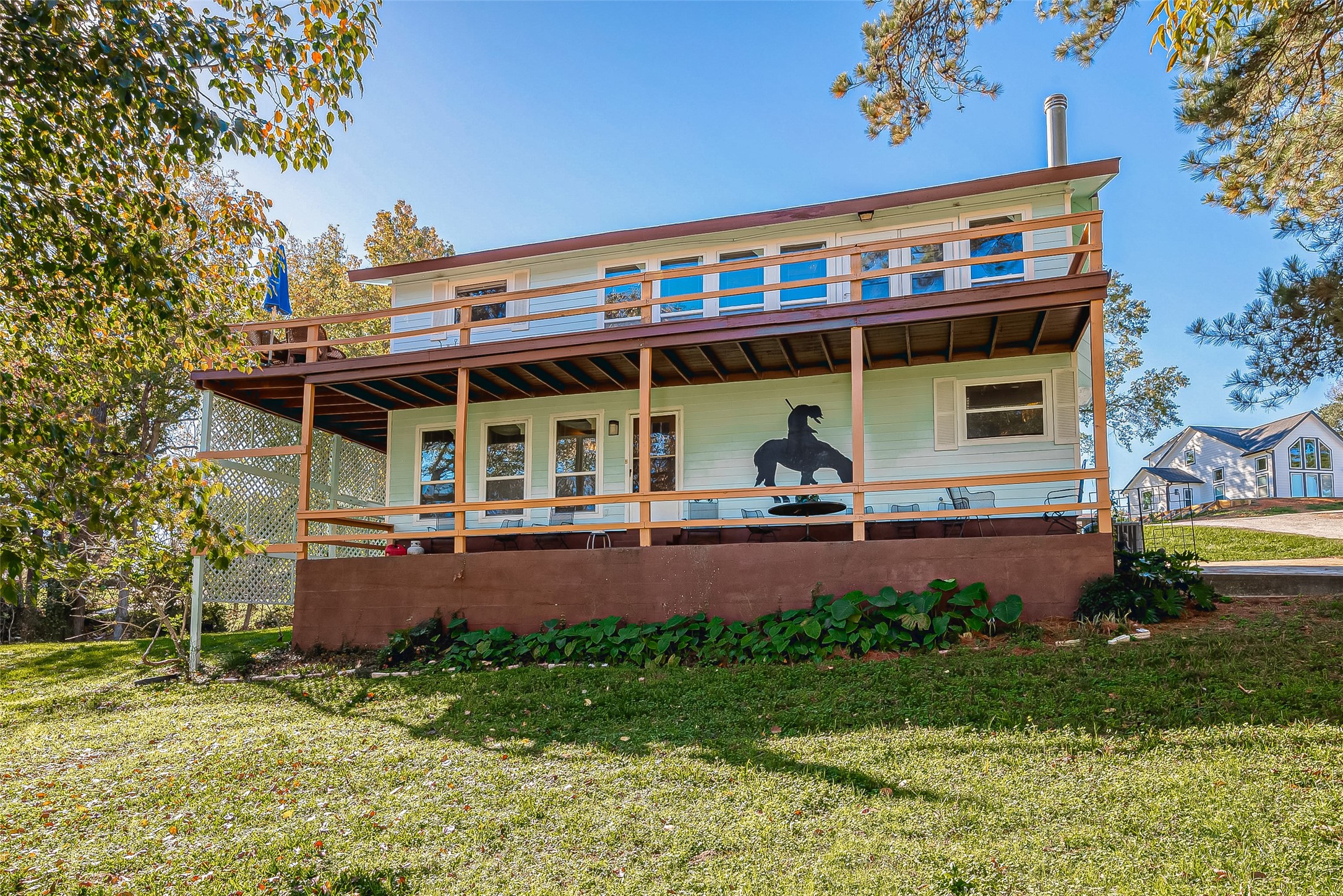 220 Hillcrest Drive Property Photo