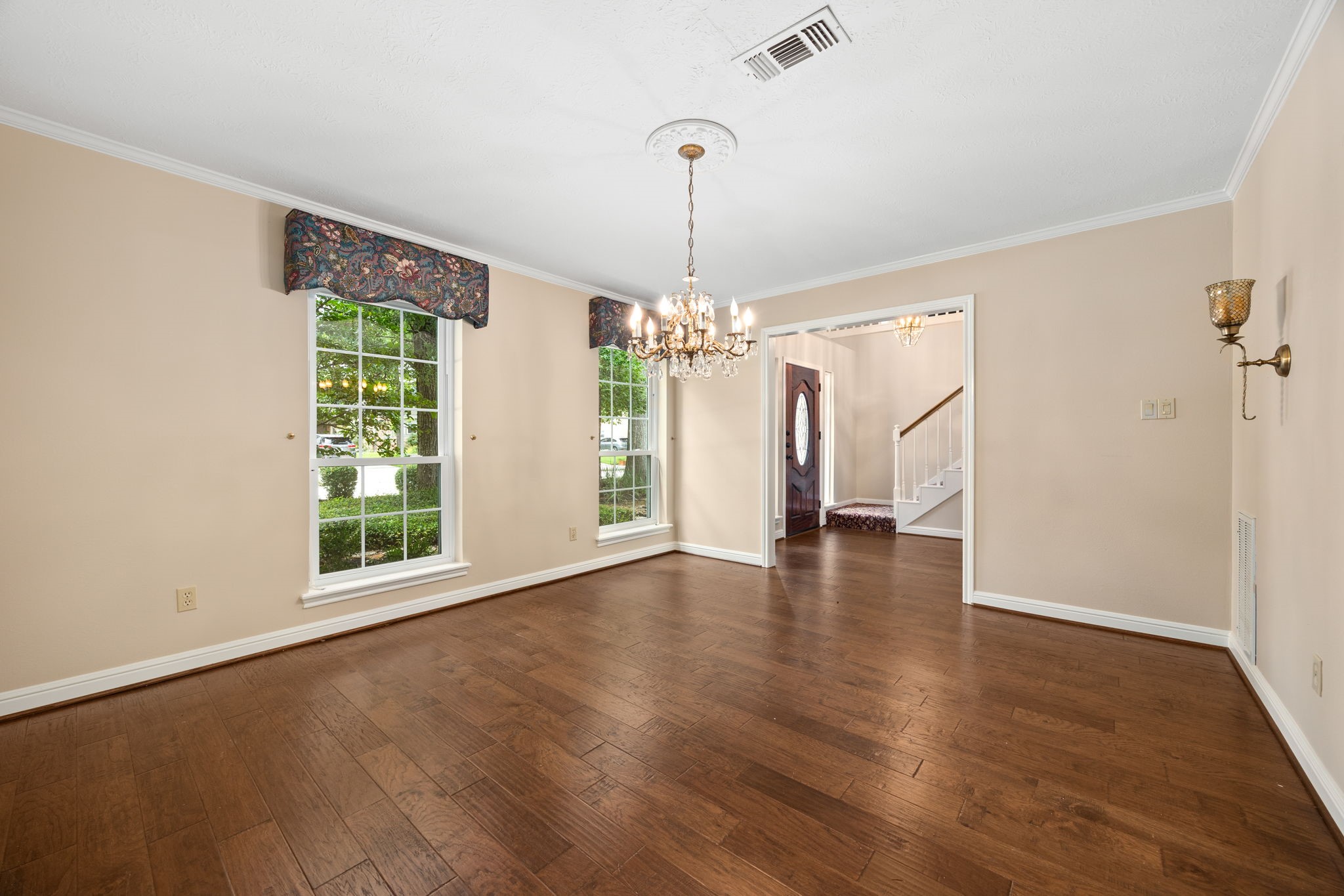 6623 Ampton Drive Property Photo 10