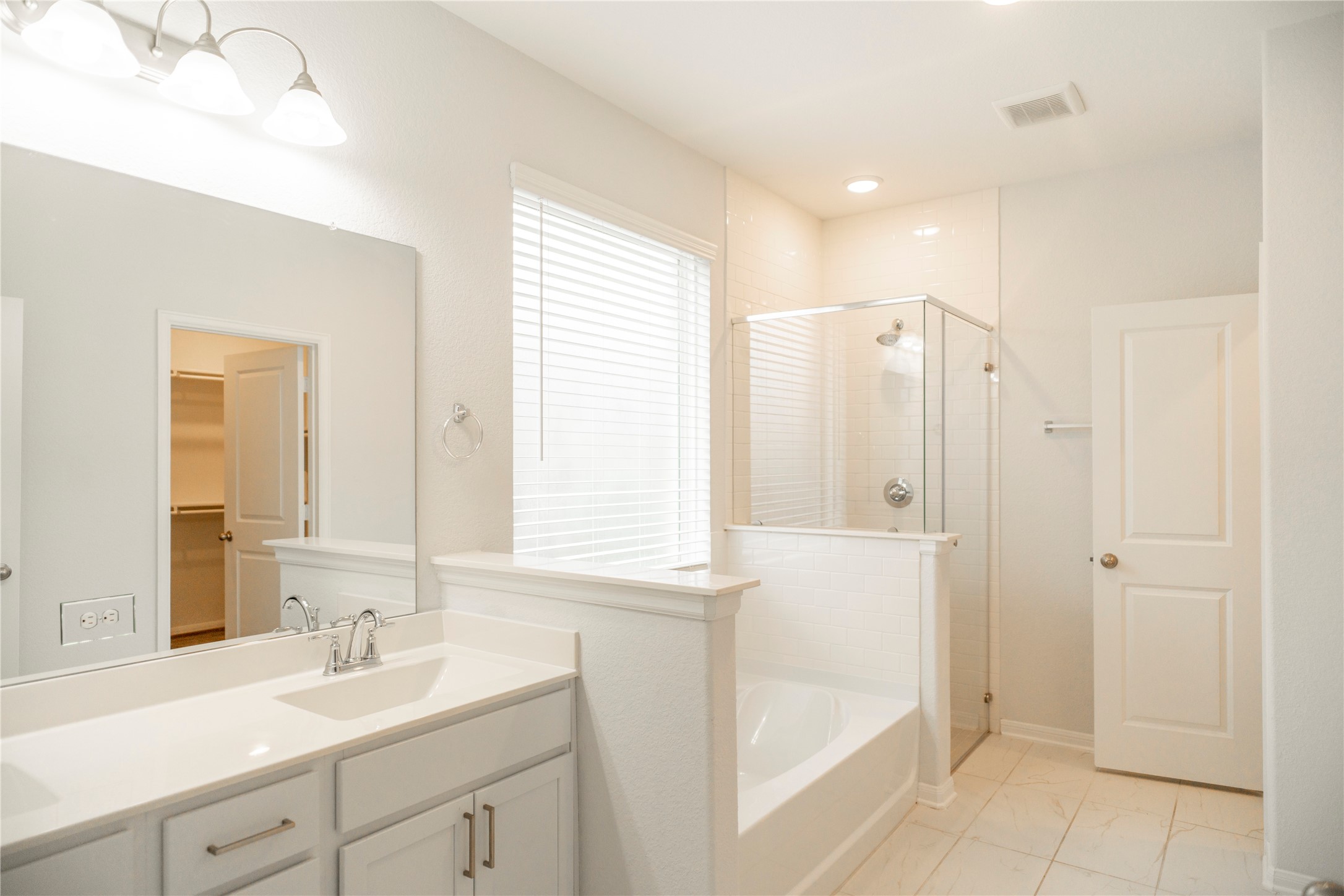 208 Cambria Green Lane Property Photo 23