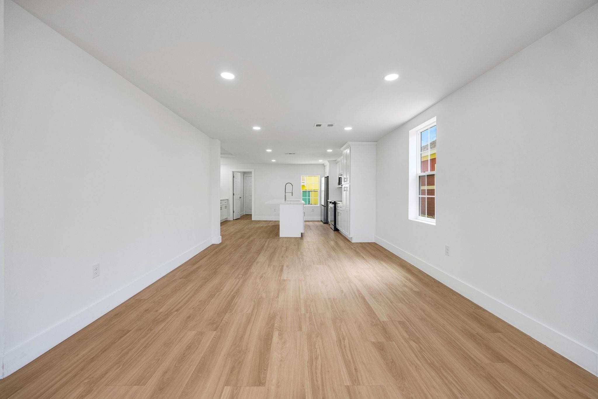 3619 Avenue S Property Photo 14