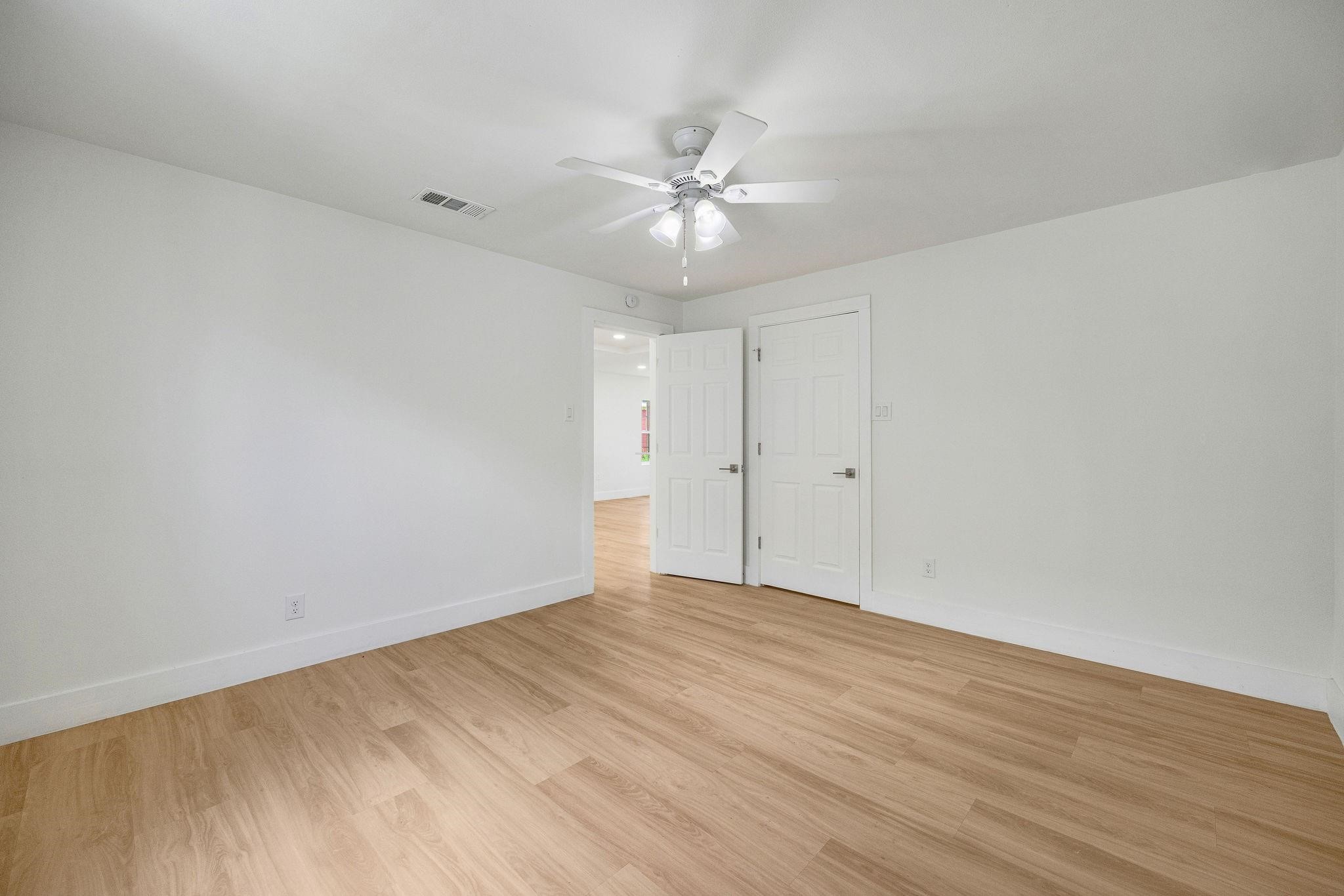 3619 Avenue S Property Photo 19