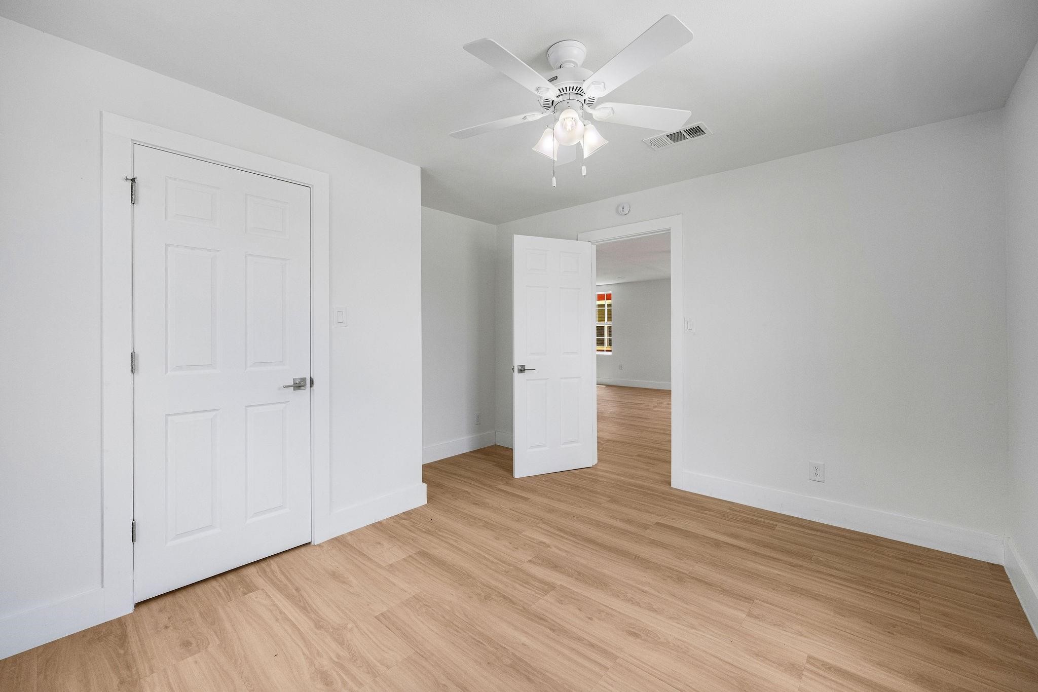 3619 Avenue S Property Photo 20