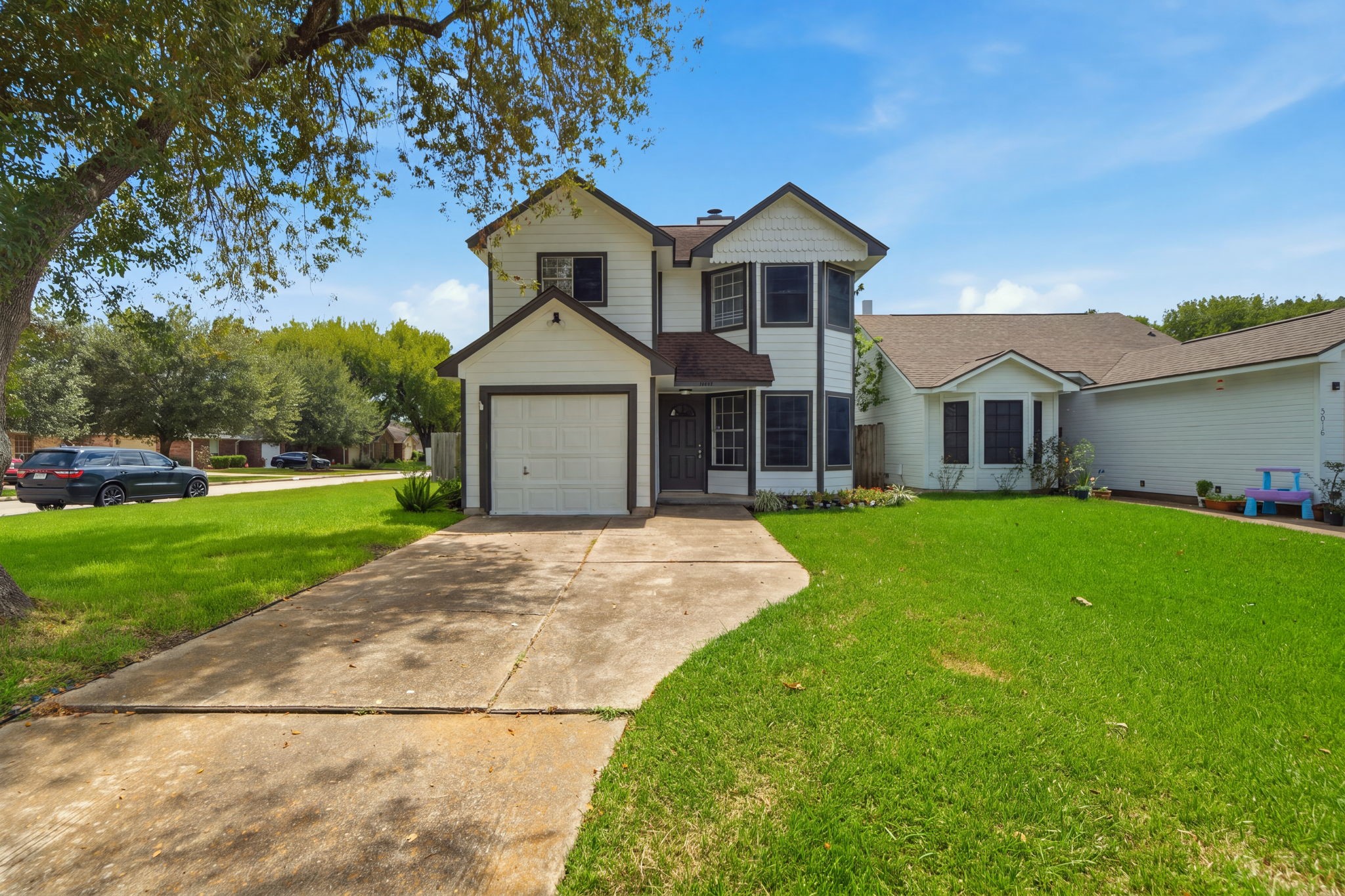 5820 Guadalupe Drive Property Photo 1