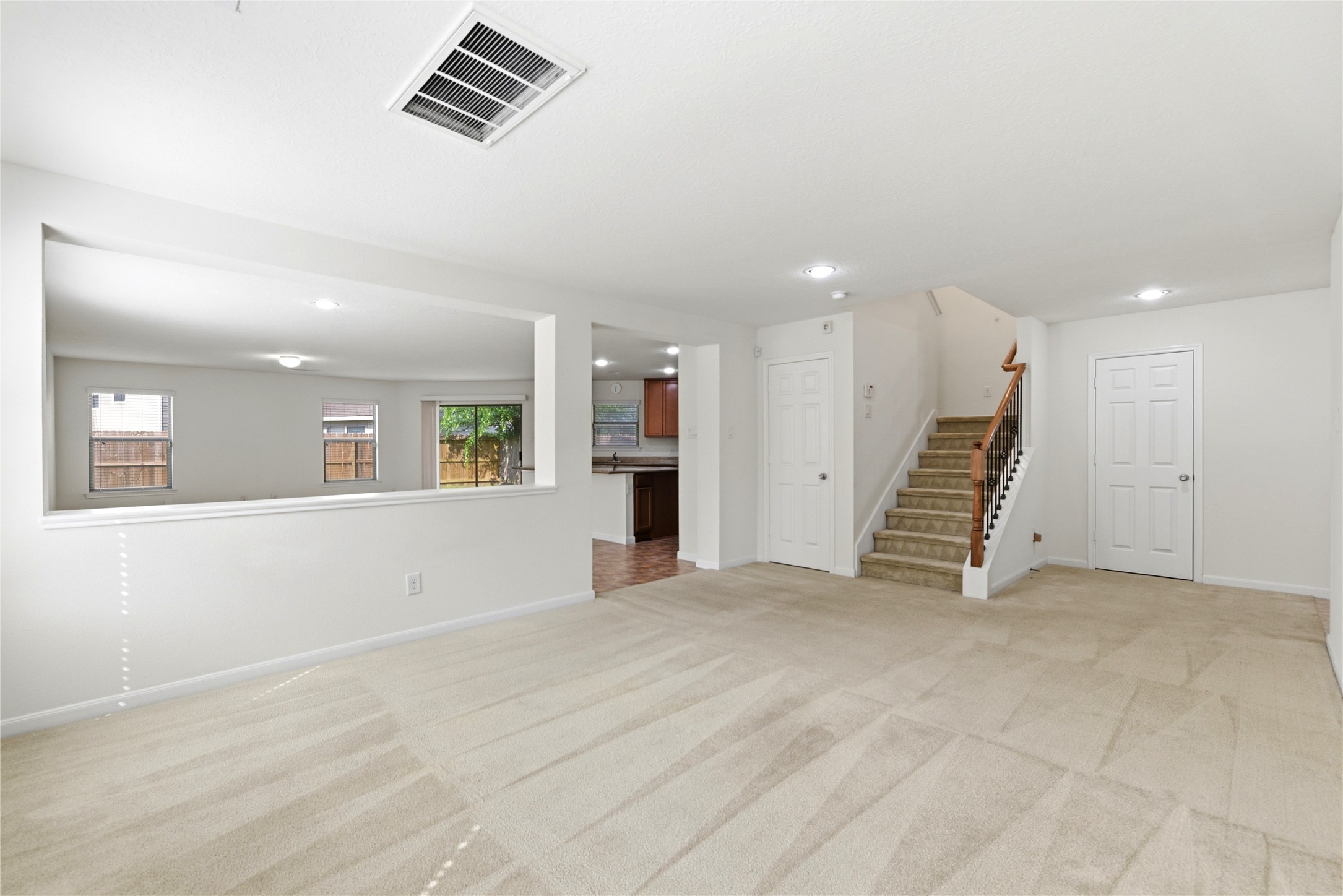 18919 Remington Springs Drive Property Photo 8