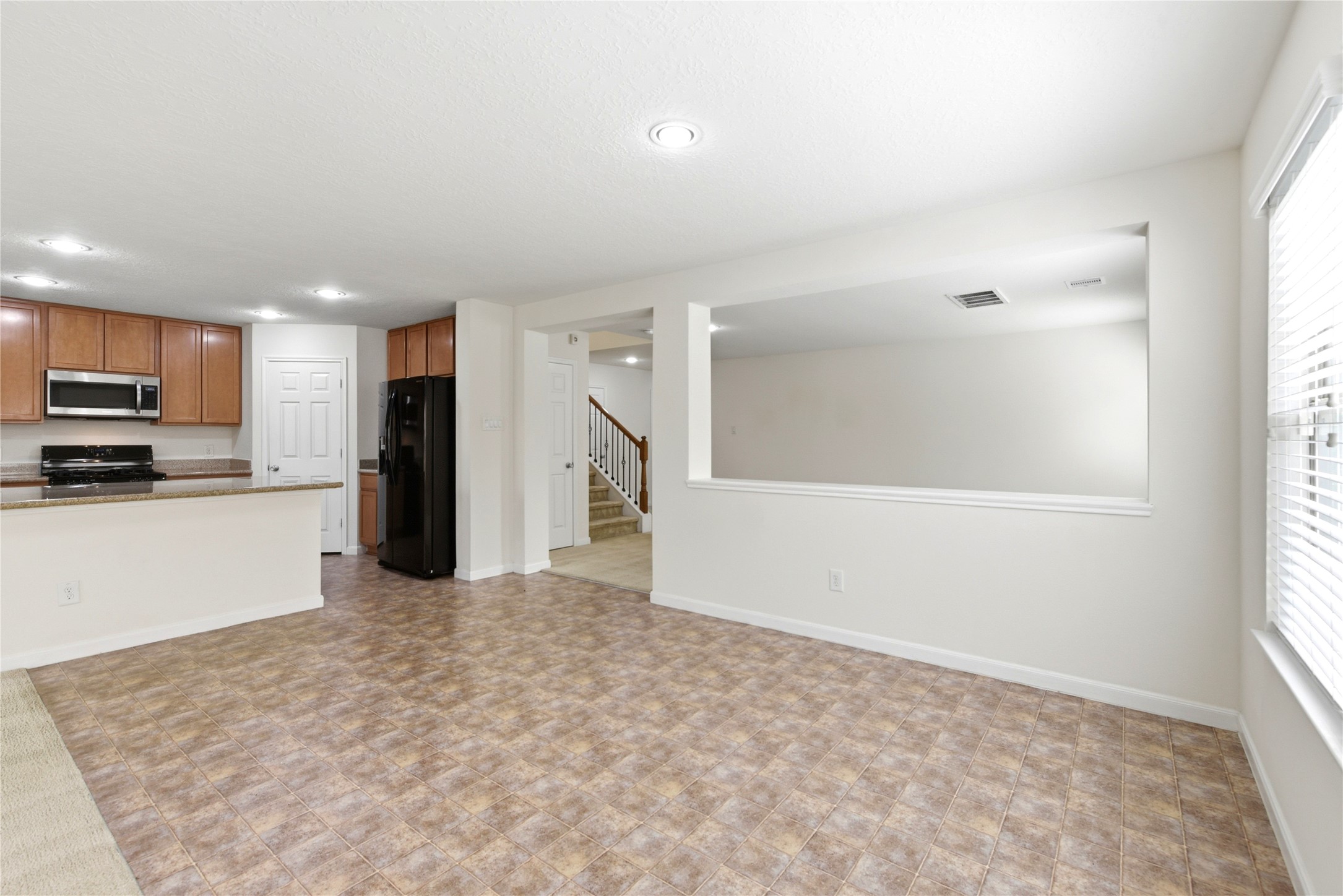 18919 Remington Springs Drive Property Photo 14