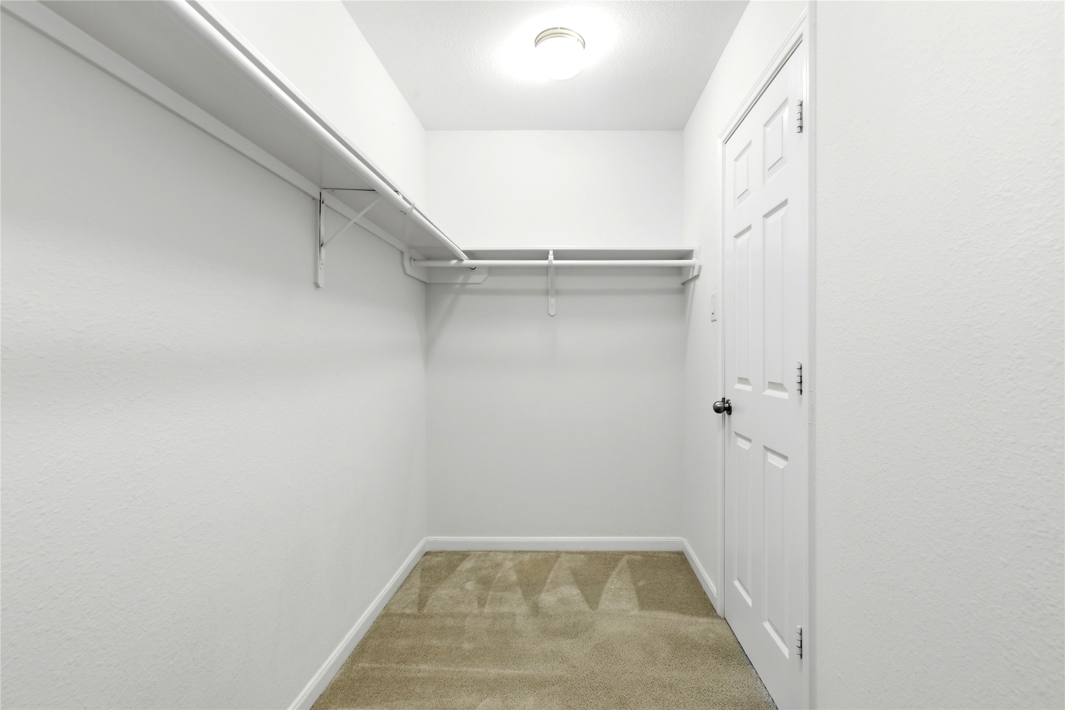 18919 Remington Springs Drive Property Photo 32