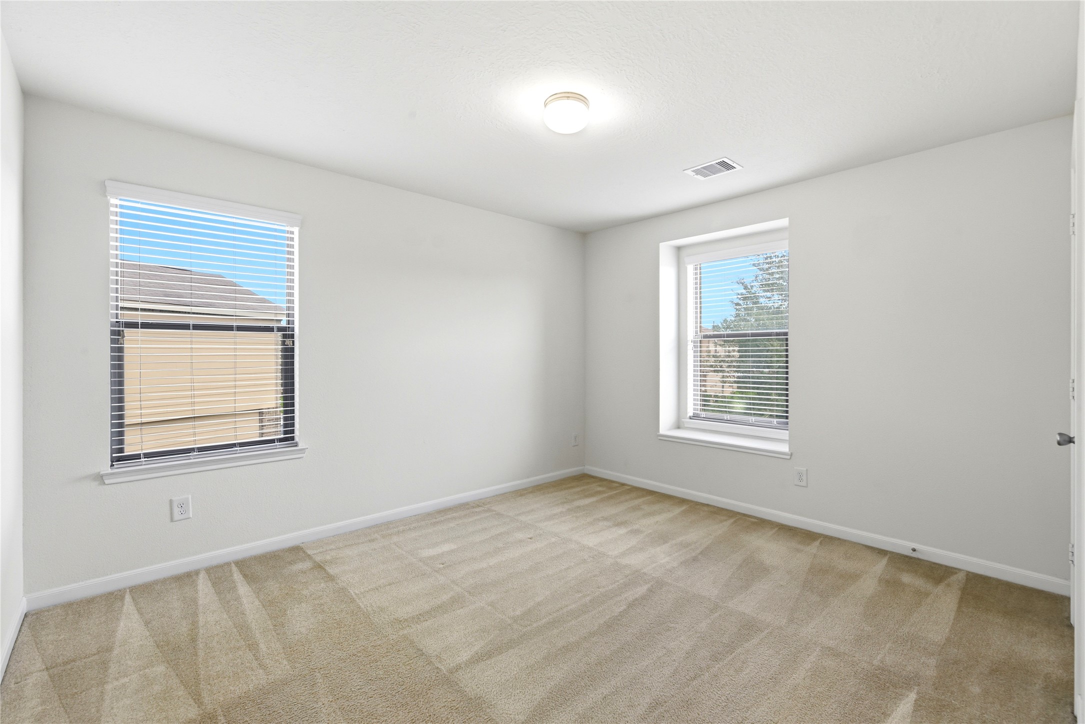18919 Remington Springs Drive Property Photo 35