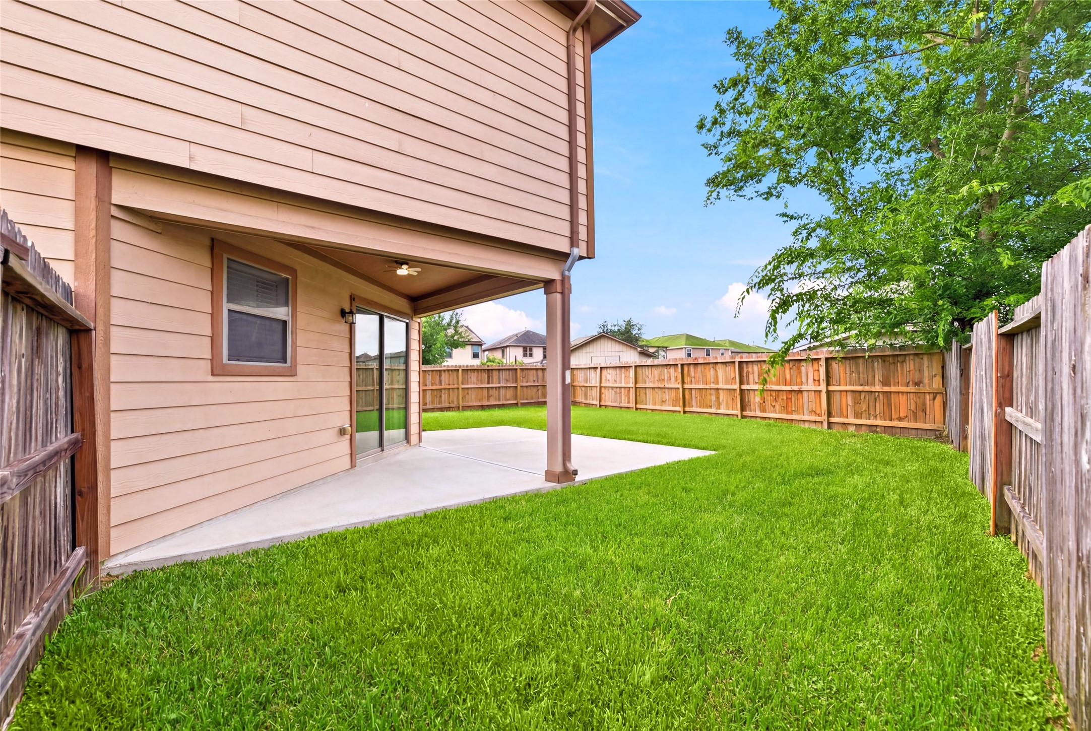 18919 Remington Springs Drive Property Photo 44