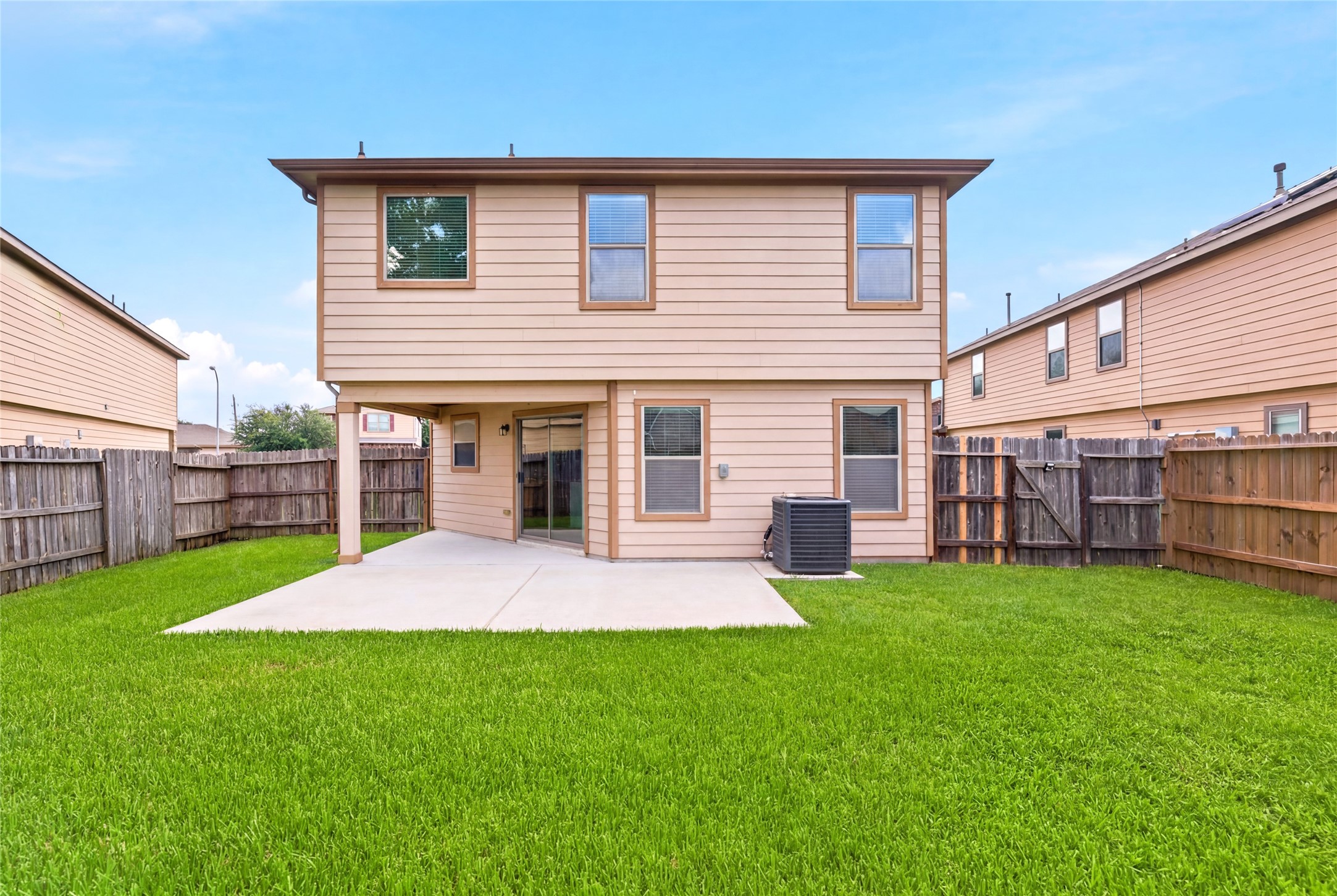 18919 Remington Springs Drive Property Photo 45