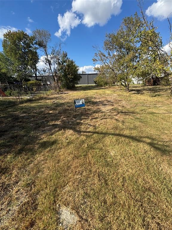 1006 W 1st Street Property Photo