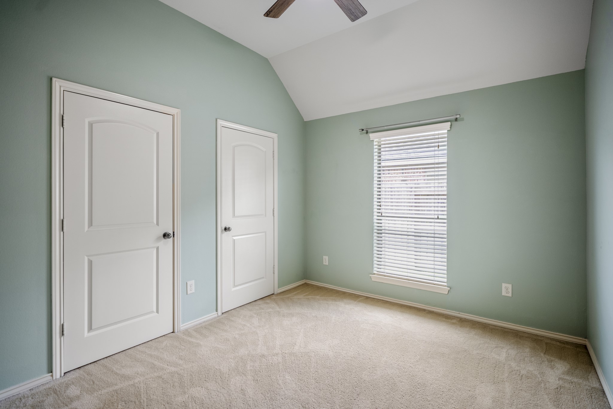 14906 Whispy Green Court Property Photo 31
