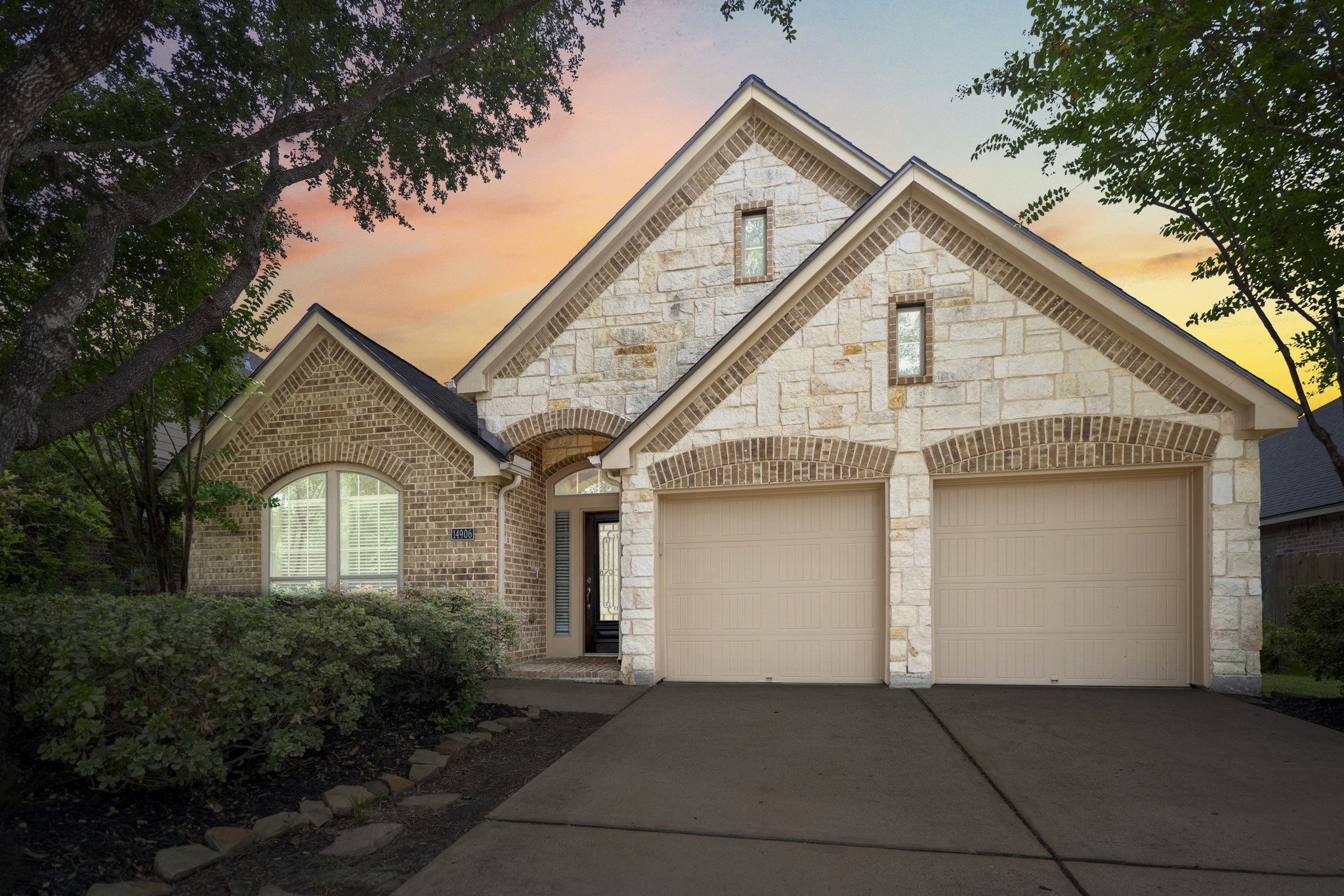 14906 Whispy Green Court Property Photo 45