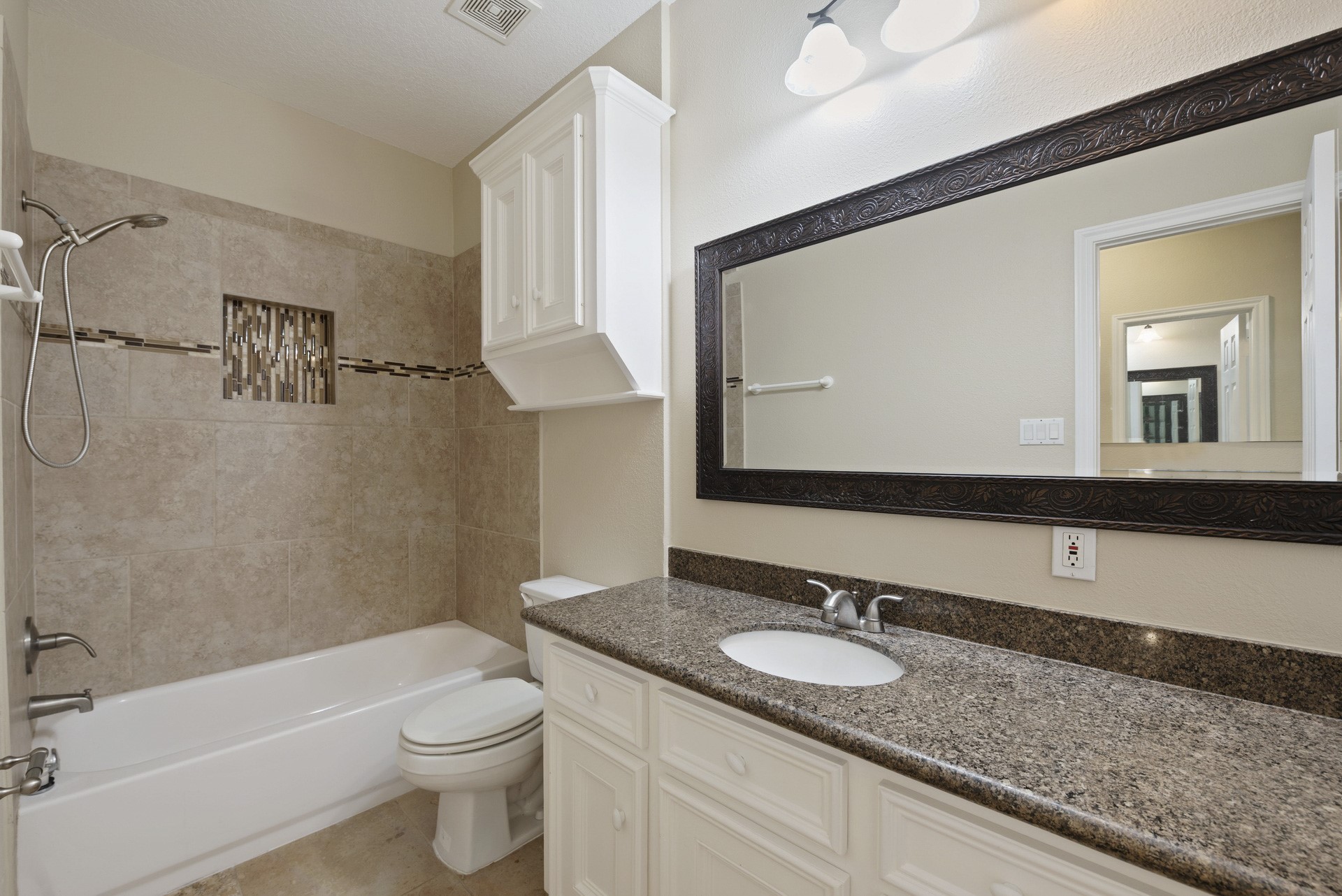 2615 Roman Forest Boulevard Property Photo 15