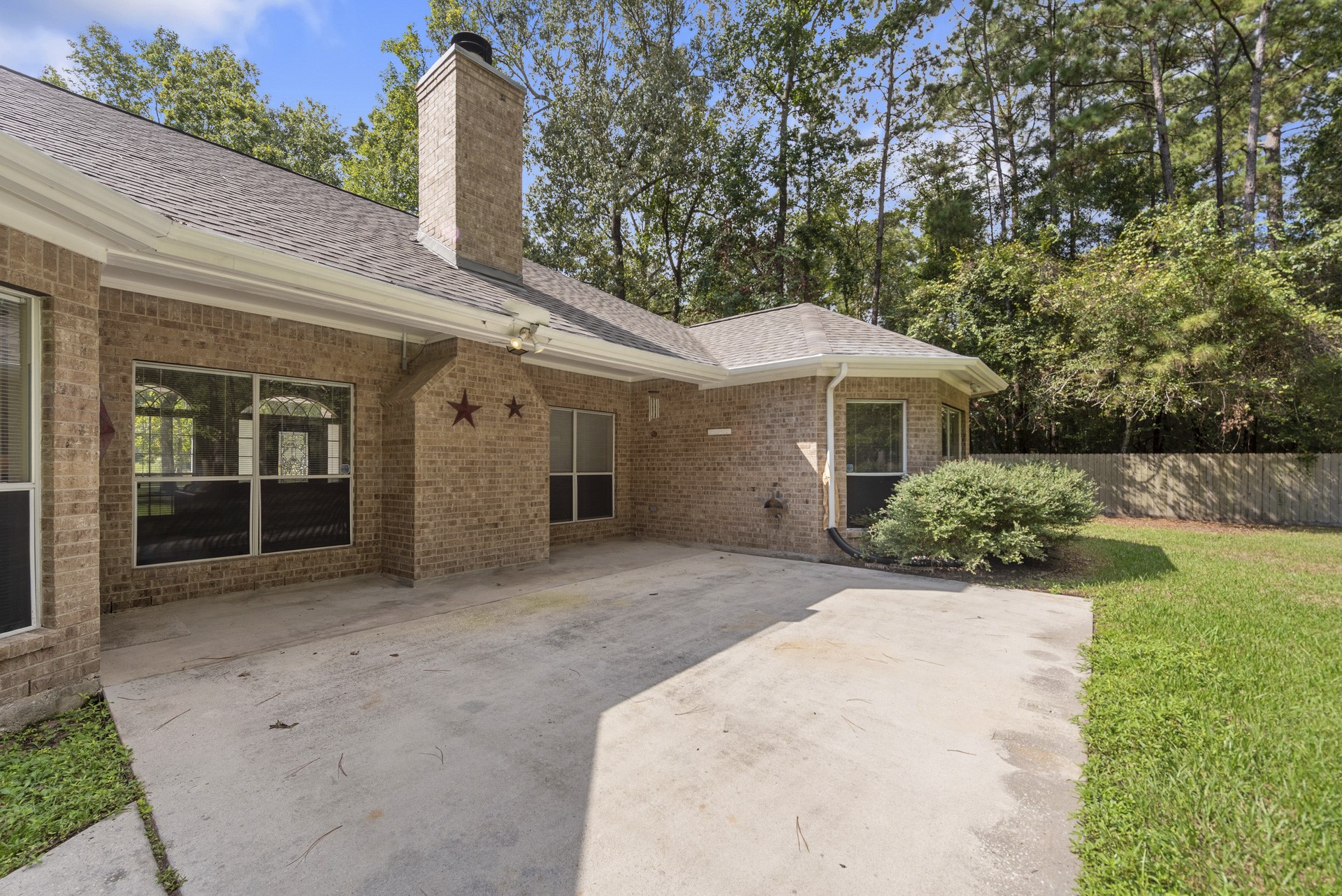 2615 Roman Forest Boulevard Property Photo 18