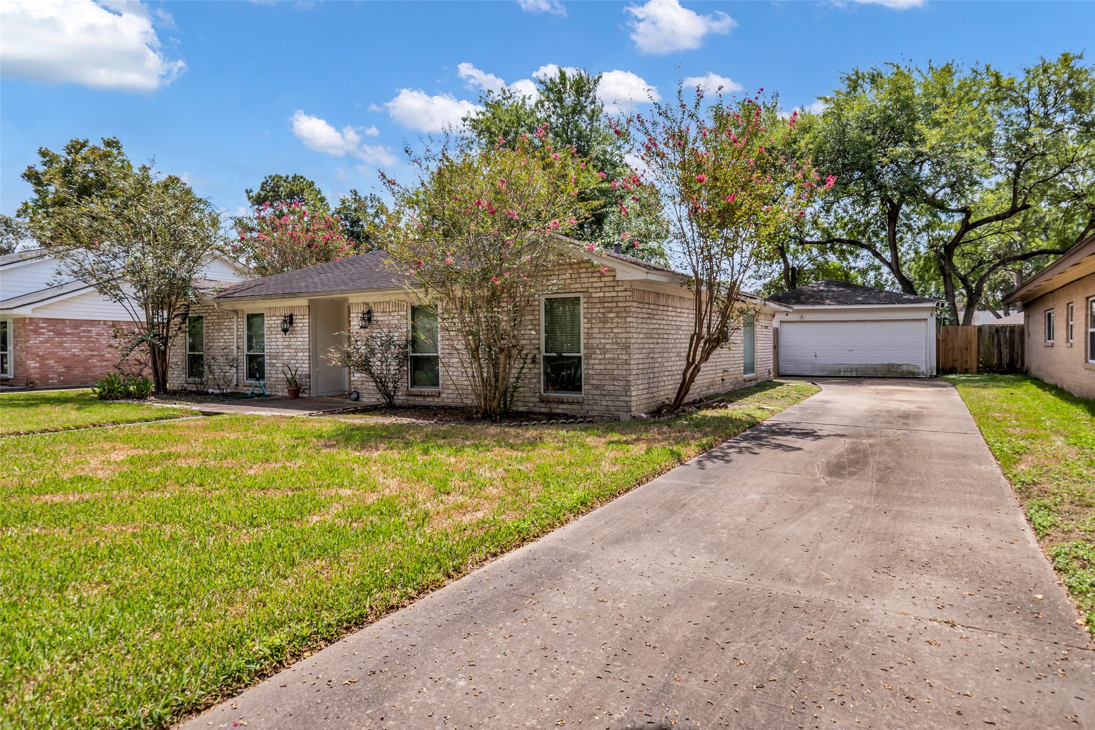 22211 Kerryblue Drive Property Photo 3