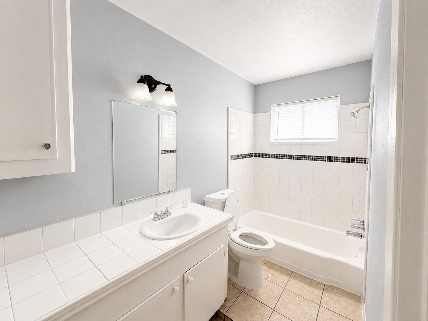4624 Bell Street 7 Property Photo 7