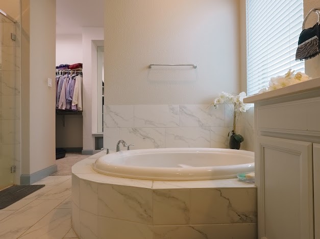 5823 Ash Valley Drives Property Photo 23