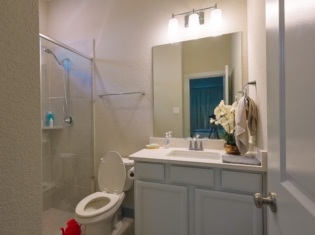 5823 Ash Valley Drives Property Photo 43
