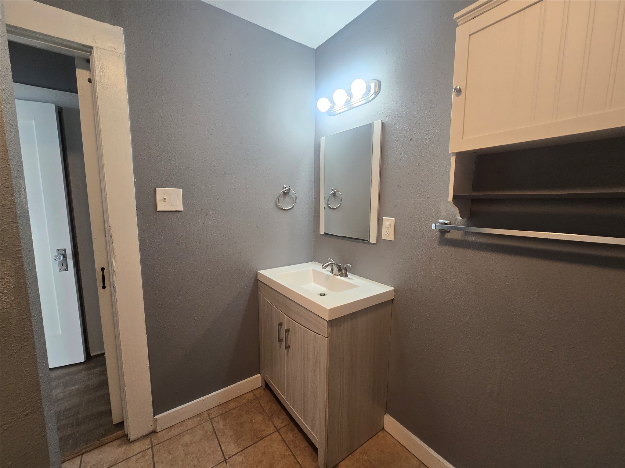 5318 Avenue P 1/2 Property Photo 6