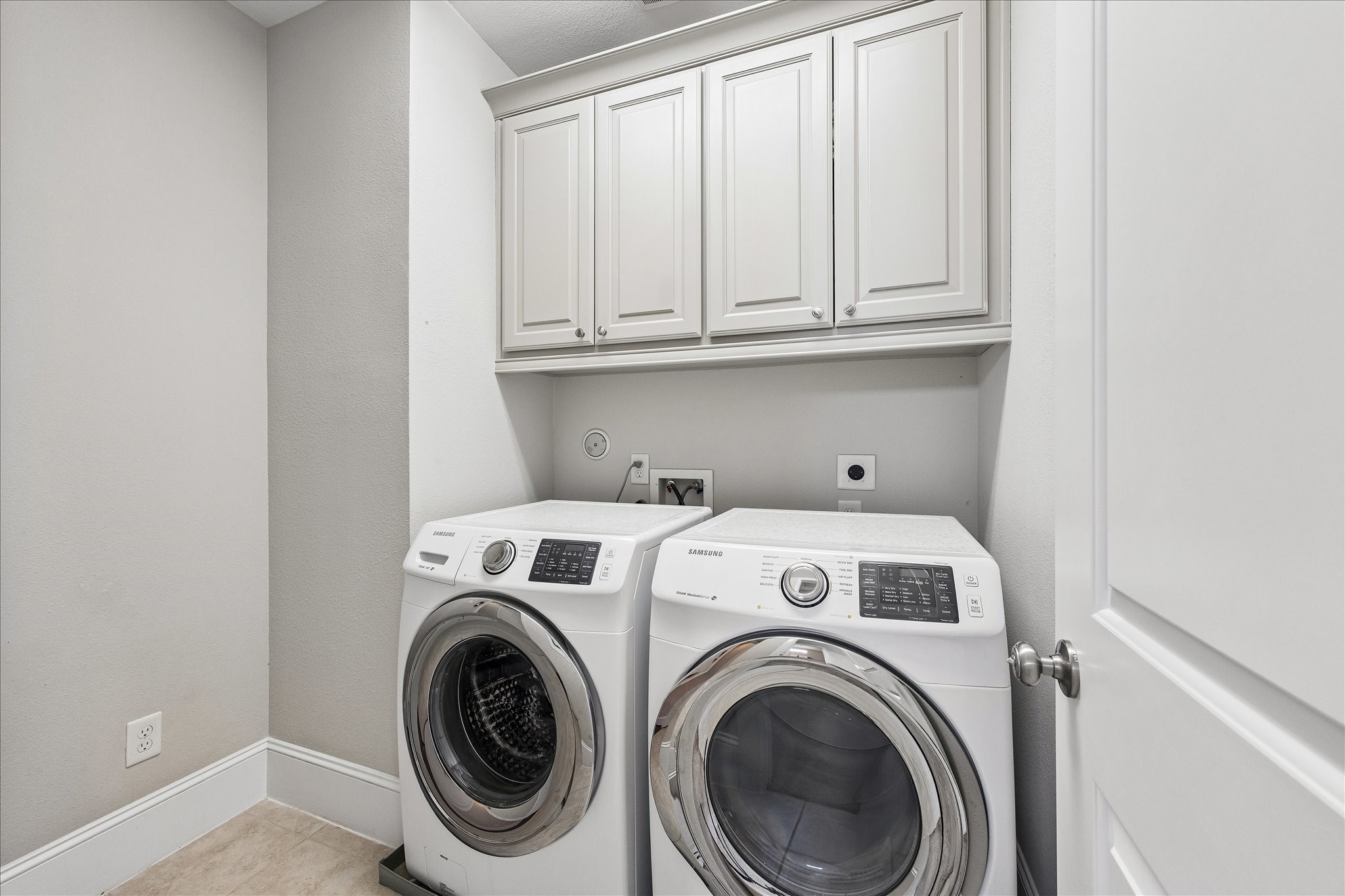 923 Byrne Street Property Photo 24