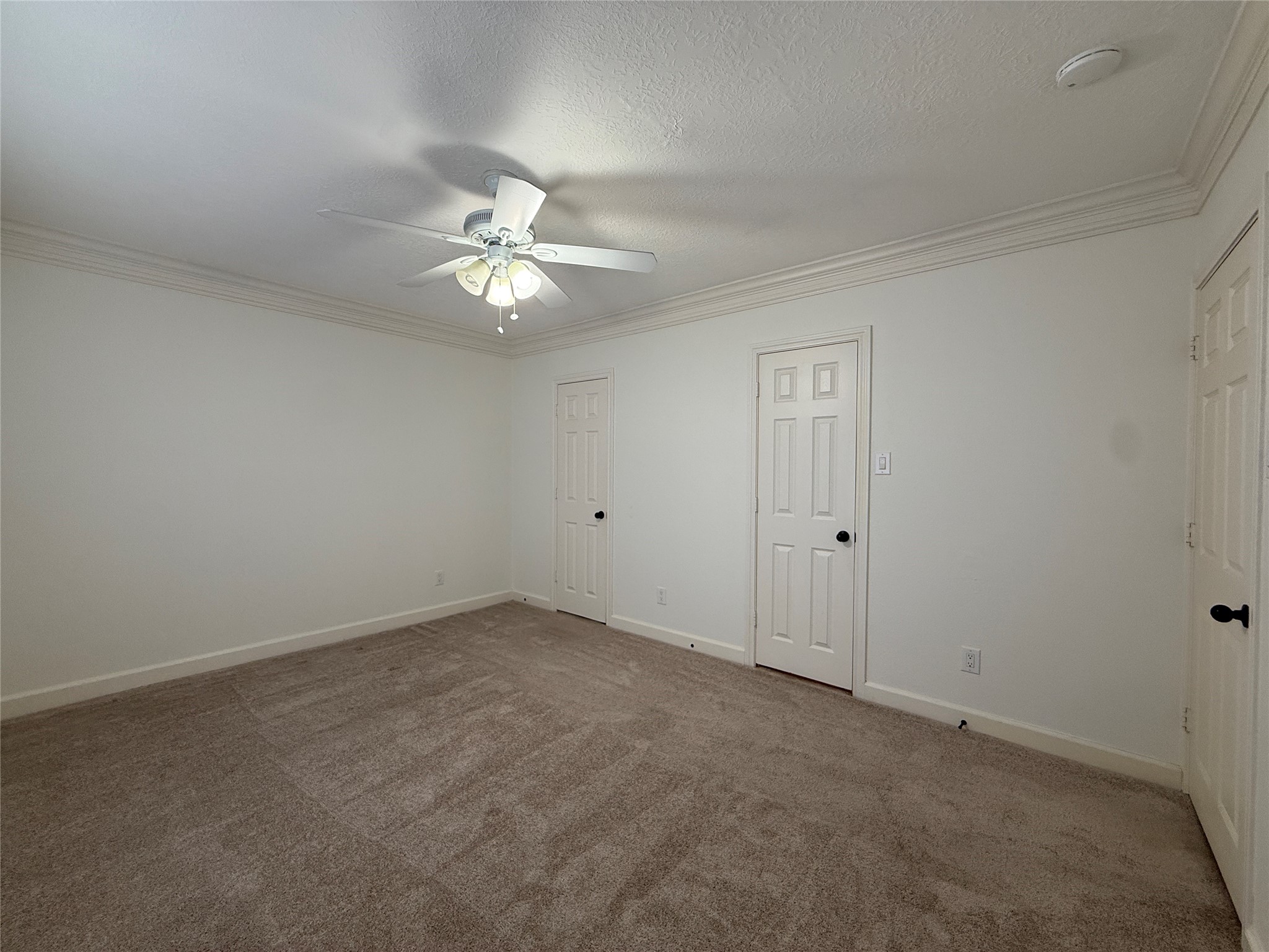 2224 S Piney Point Road 223 Property Photo 20