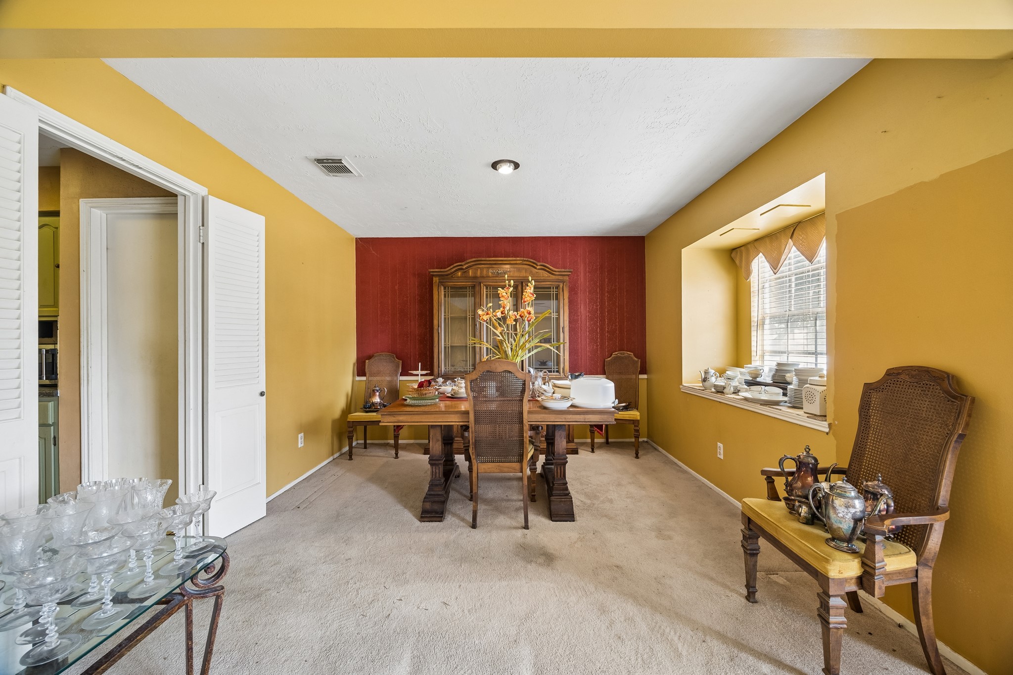 11302 Brighton Lane Property Photo 7
