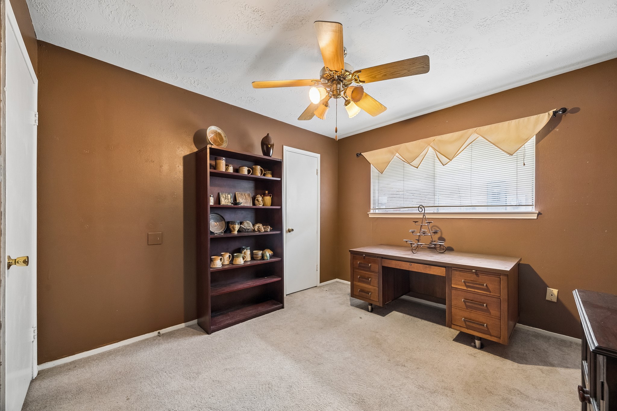 11302 Brighton Lane Property Photo 13