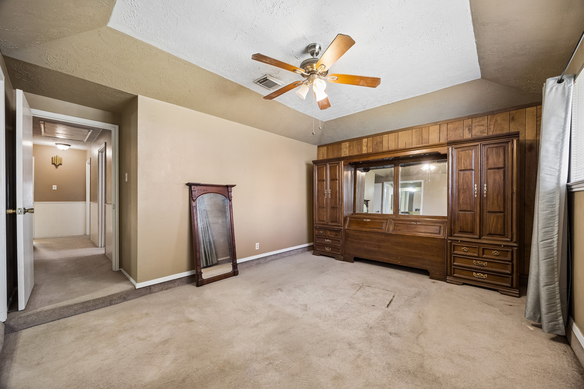 11302 Brighton Lane Property Photo 14