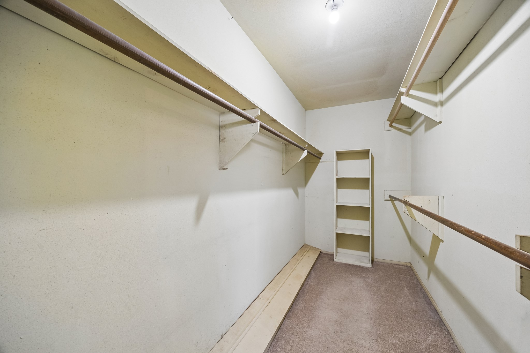 11302 Brighton Lane Property Photo 17