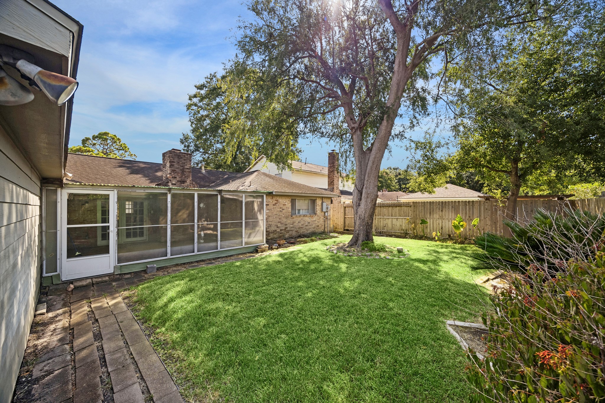 11302 Brighton Lane Property Photo 18
