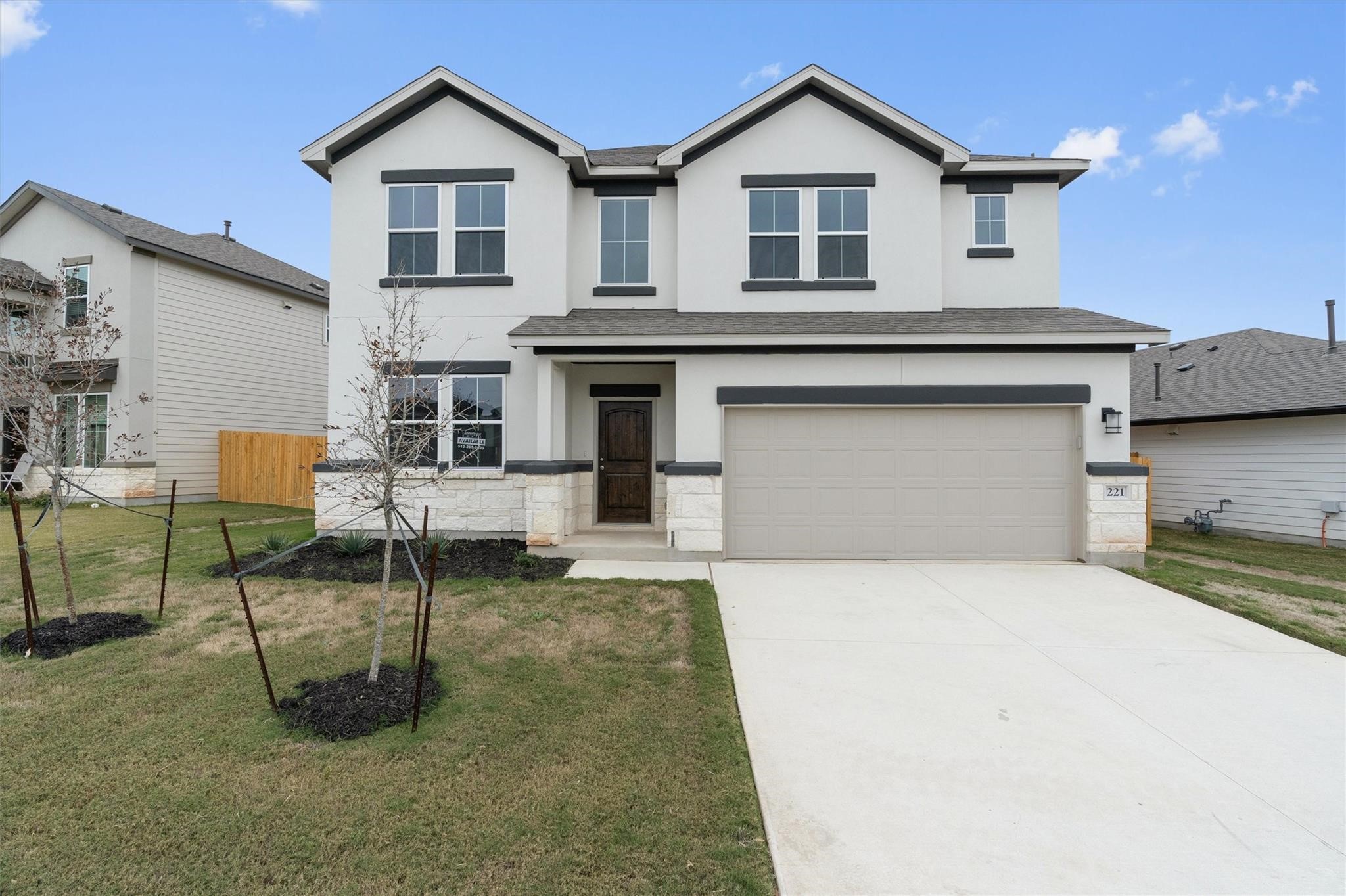 416 Kendall Crest Drive Property Photo 1