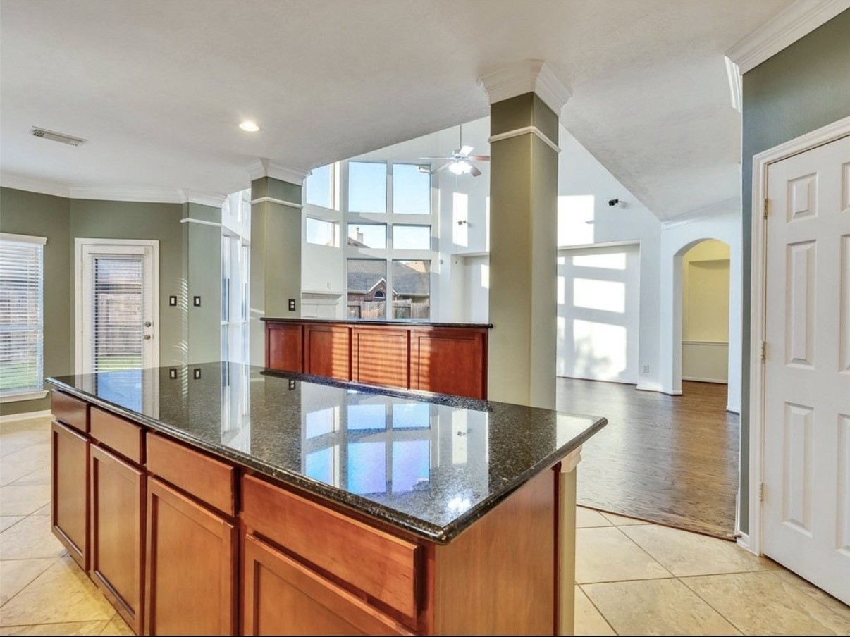 1904 Keswick Court Property Photo 14