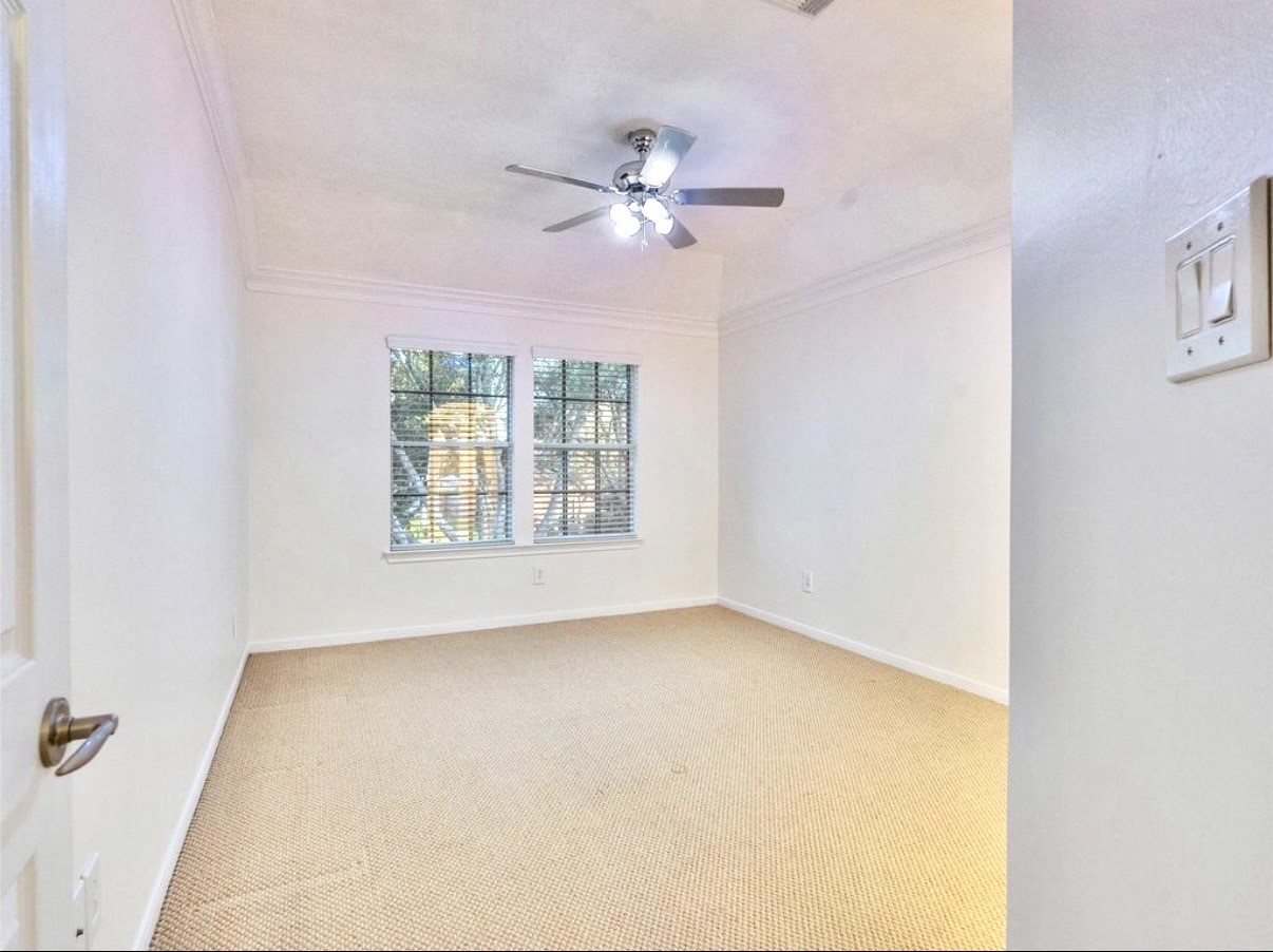 1904 Keswick Court Property Photo 26