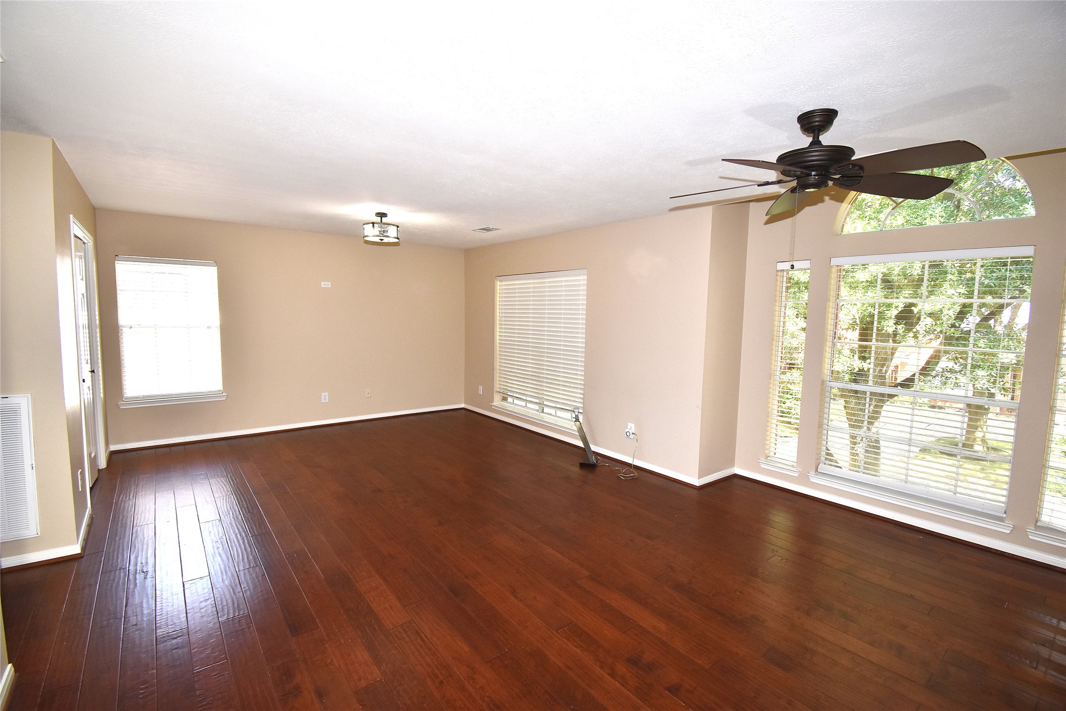 1307 Westwick Forest Lane Property Photo 14