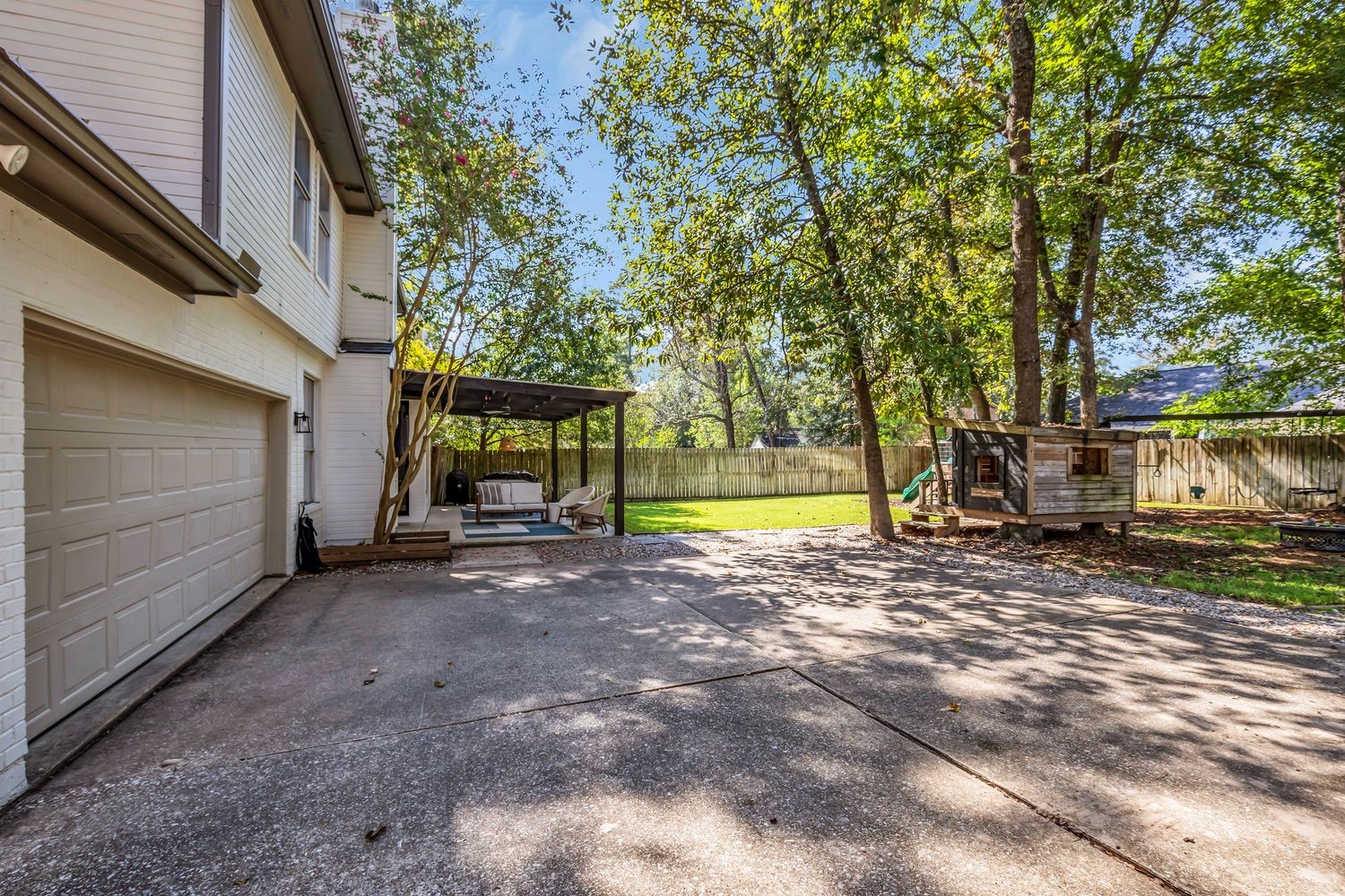 748 Forest Lane Drive Property Photo 26