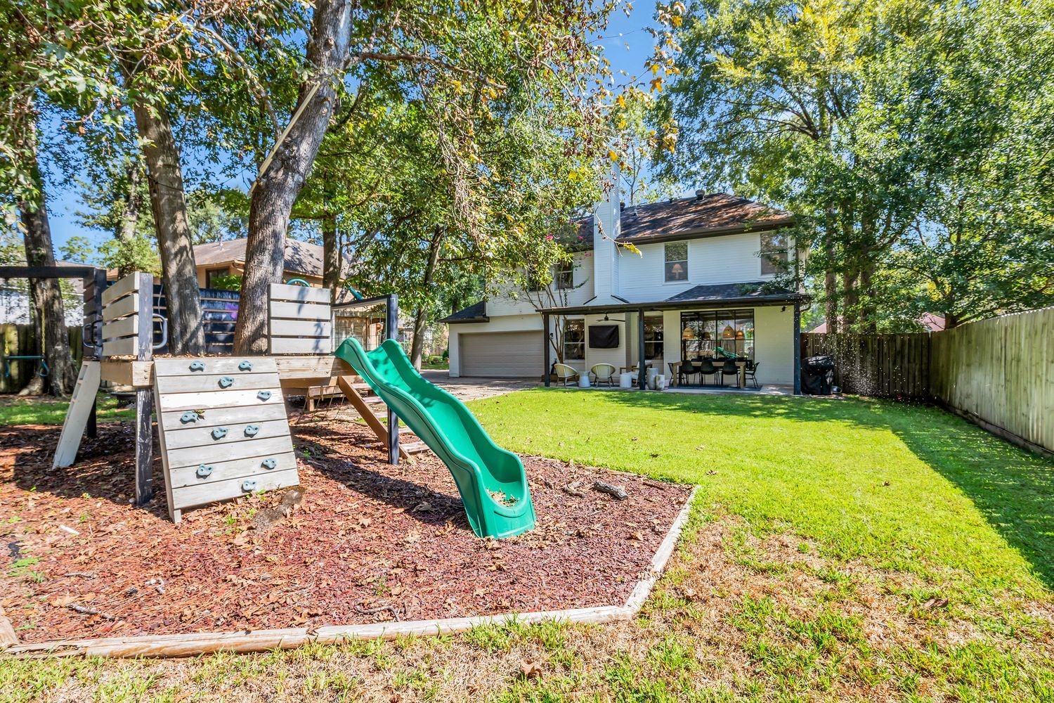 748 Forest Lane Drive Property Photo 31