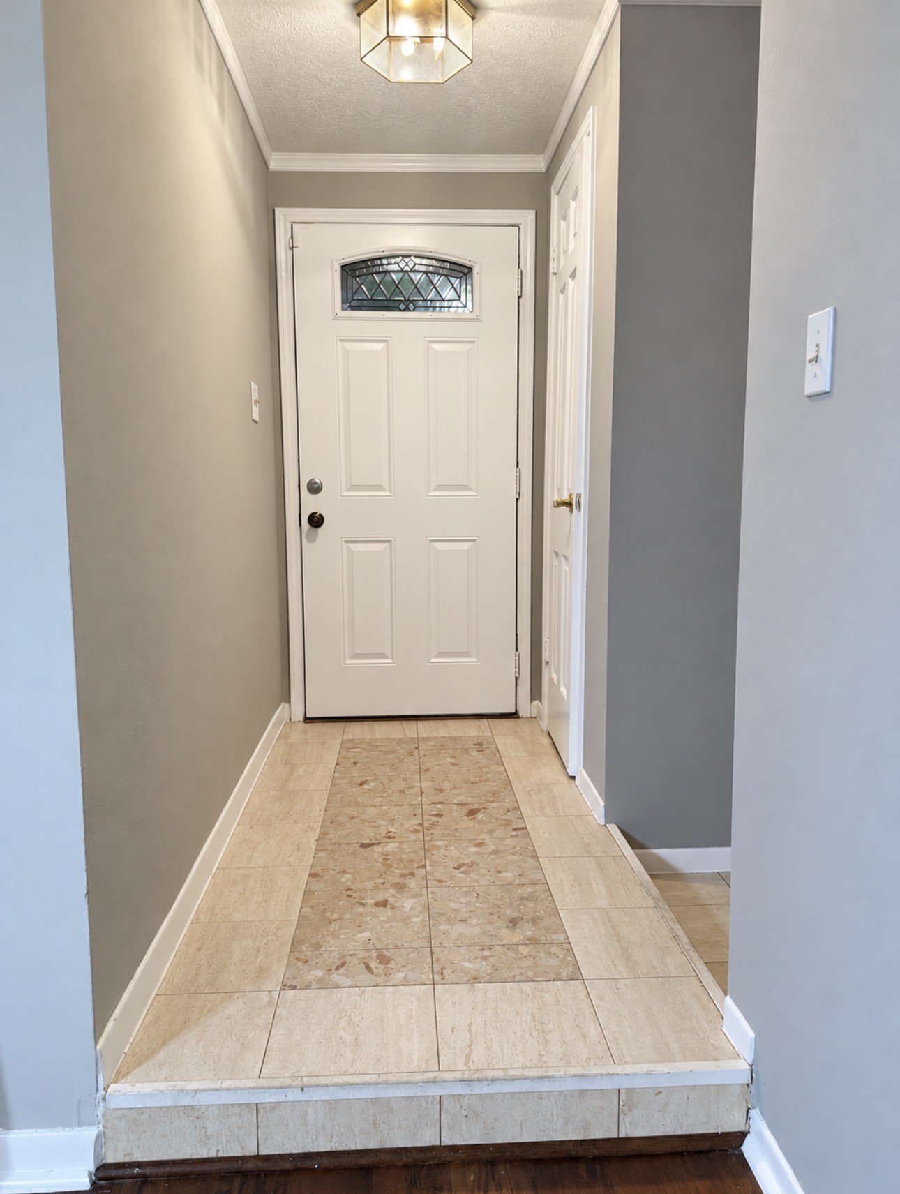 707 Conestoga Circle Property Photo 3